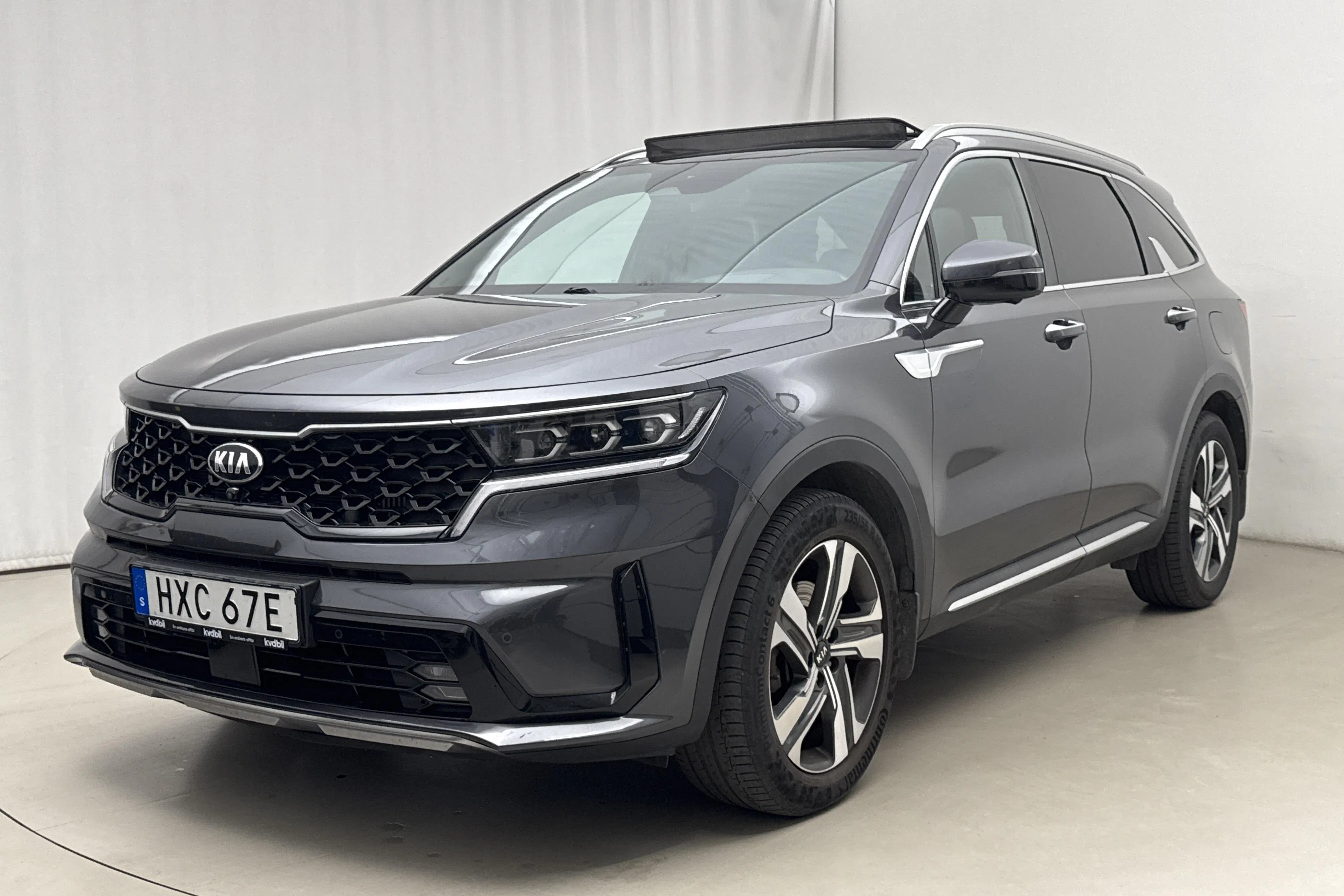 Presentation photo 1 of 26: KIA Sorento 1.6 T-GDi Plug-in Hybrid AWD (265hk) - 96 800 km - Automatic - gray - 2021