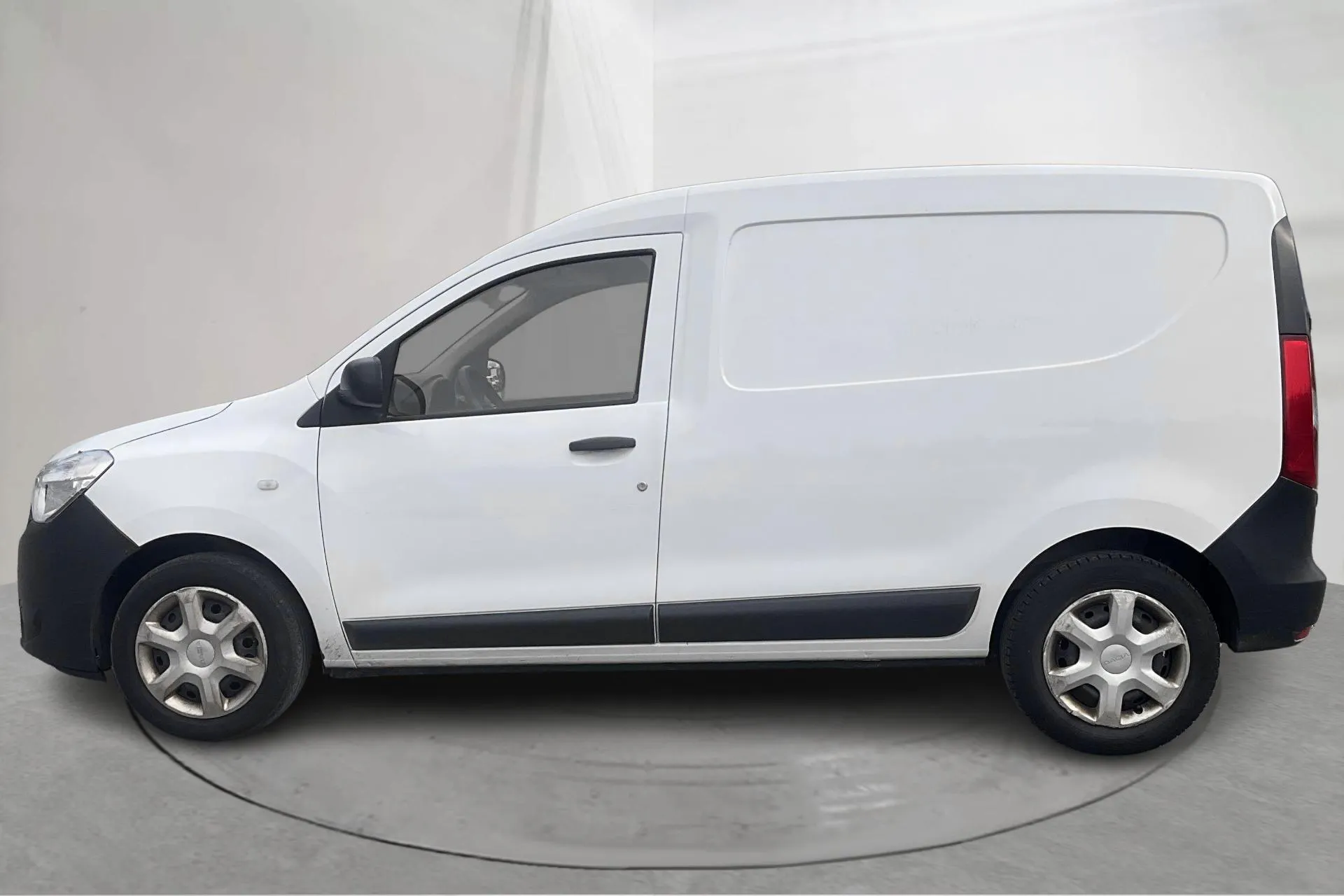 Presentation photo 2 of 11: Dacia Dokker Van 1.5 Blue dCi (95hk) - 88 450 km - Manual - white - 2021
