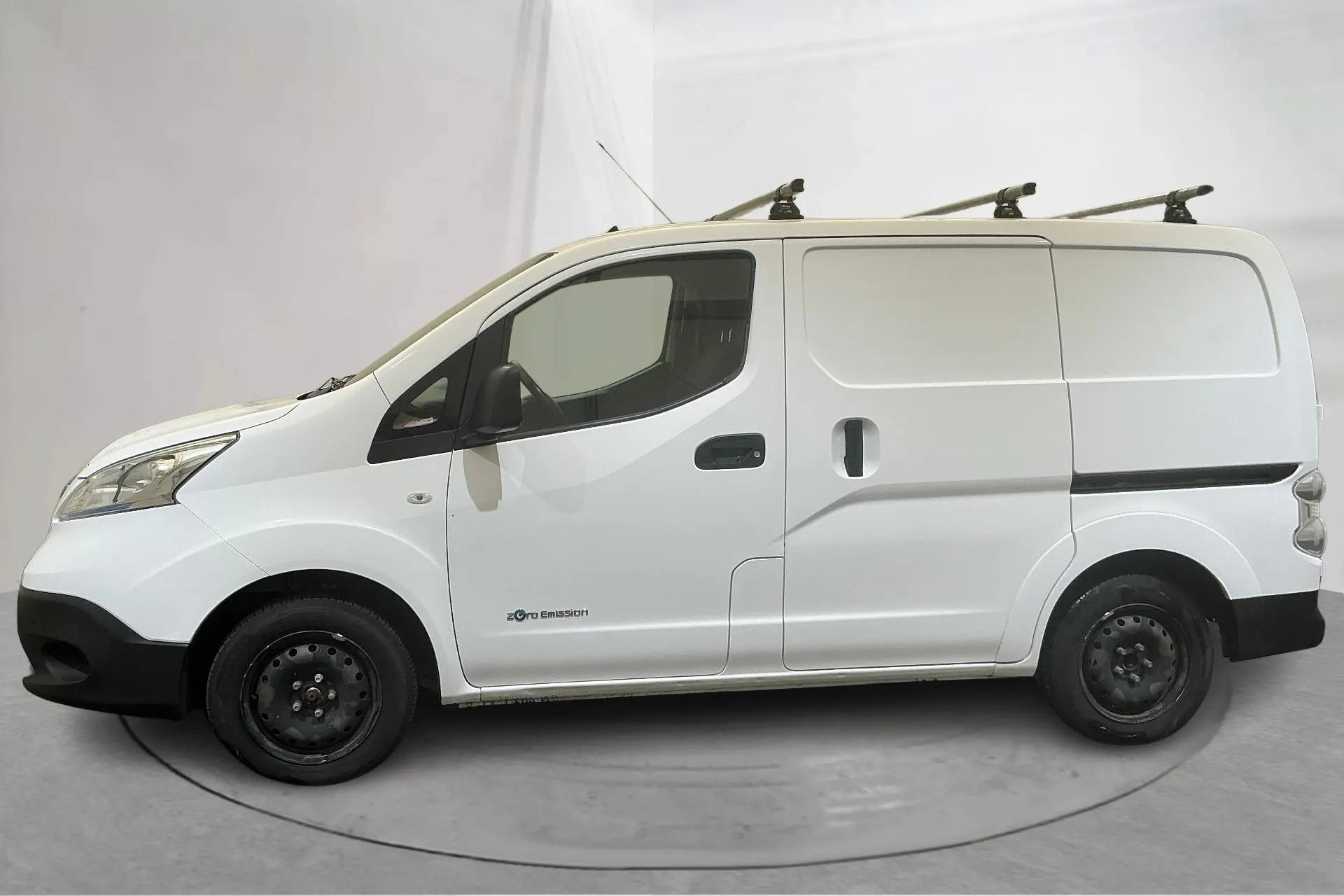 Presentation photo 2 of 16: Nissan e-NV200 40kWh (109hk) - 49 500 km - Automatic - white - 2018