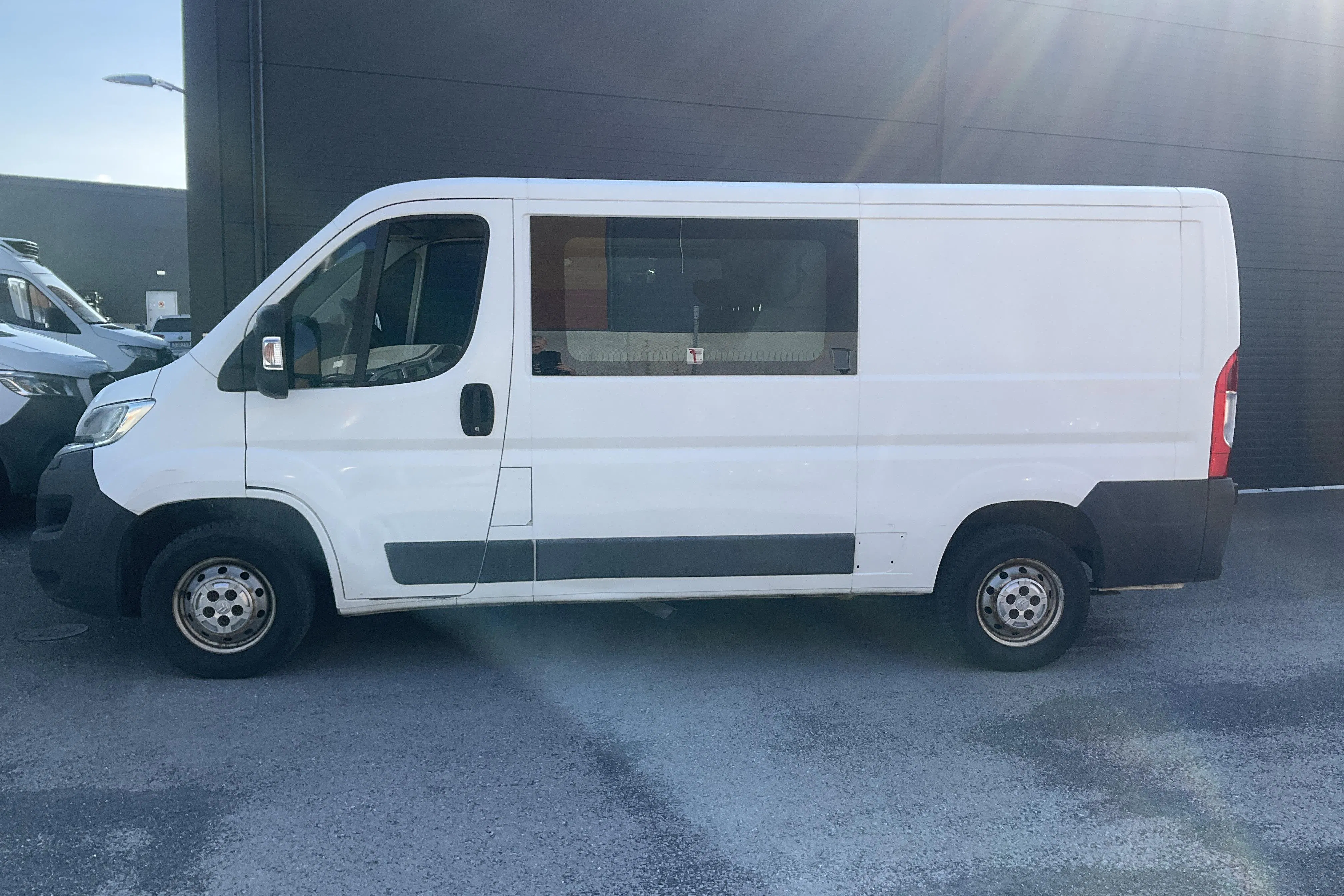 Presentationsfoto 2 av 14: Citroën Jumper III 2.0 HDi Skåp (130hk) - 10 485 mil - Manuell - vit - 2017