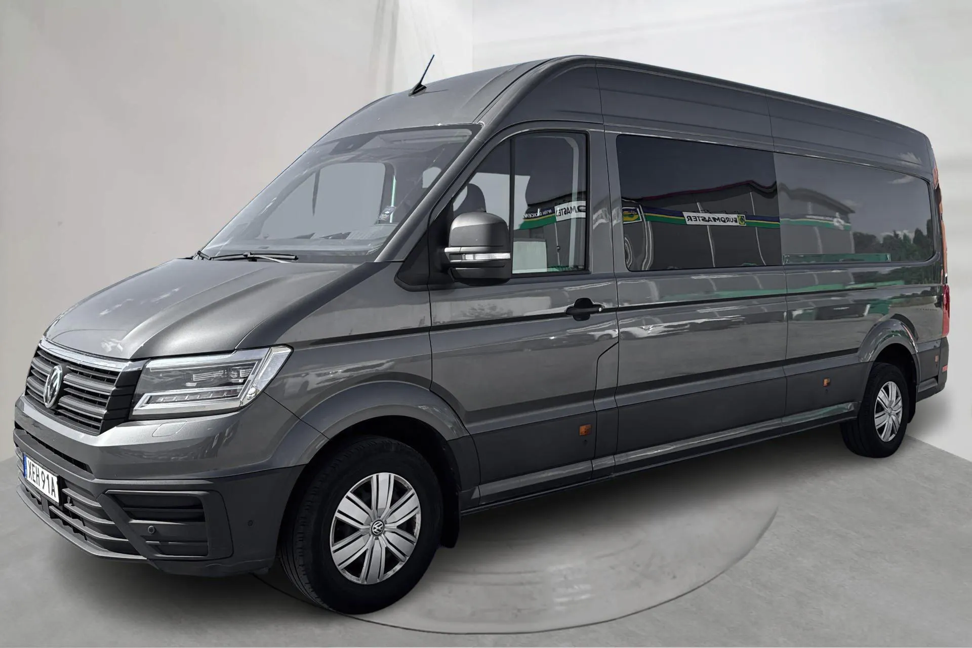 Presentationsfoto 1 av 17: VW Crafter 35 2.0 TDI Skåp (177hk) - 13 458 mil - Automat - grå - 2020