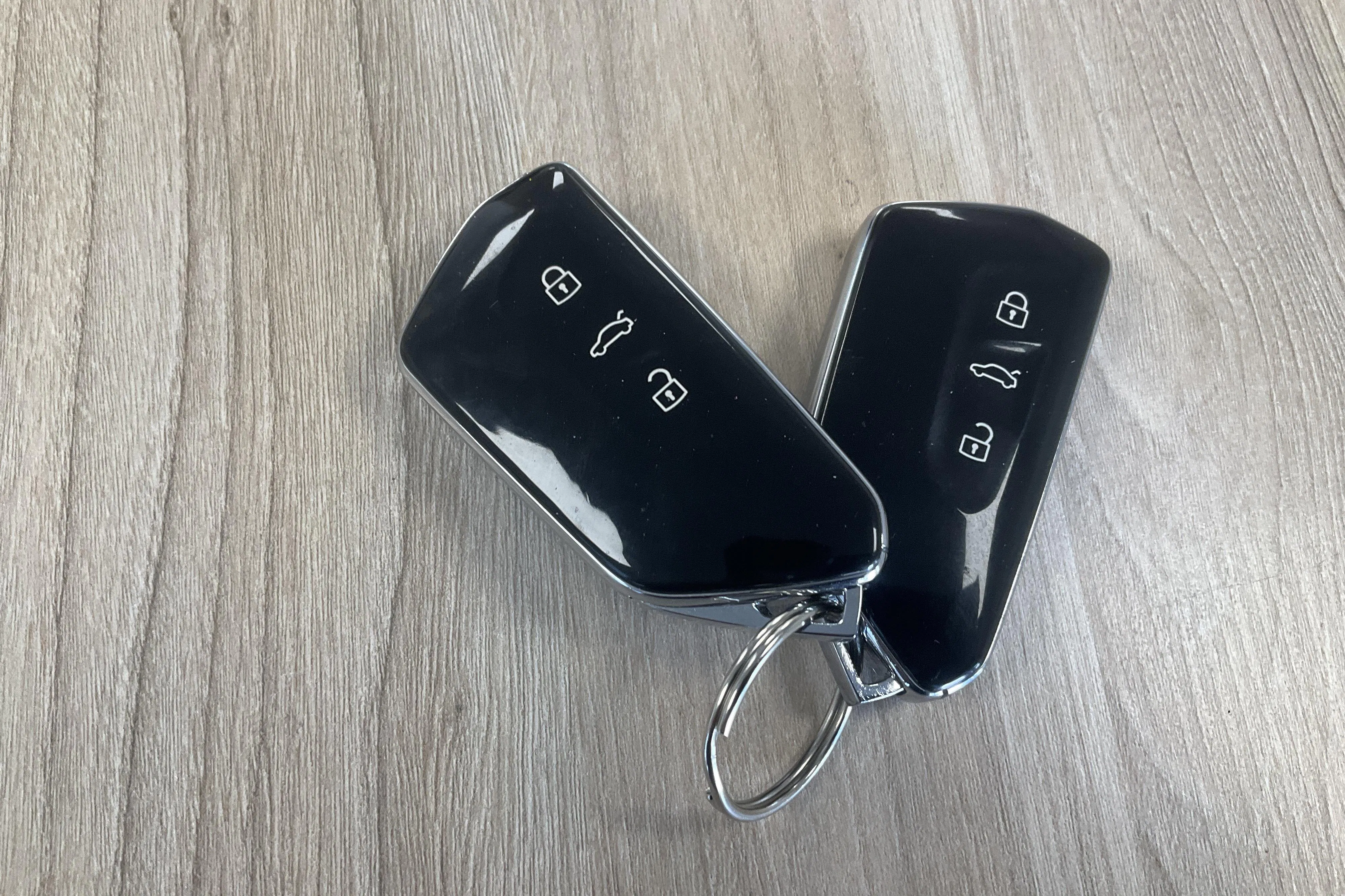 Presentationsfoto 19 av 19: VW ID.4 77kWh (204hk) - 17 462 mil - Automat - Mörkgrå - 2022