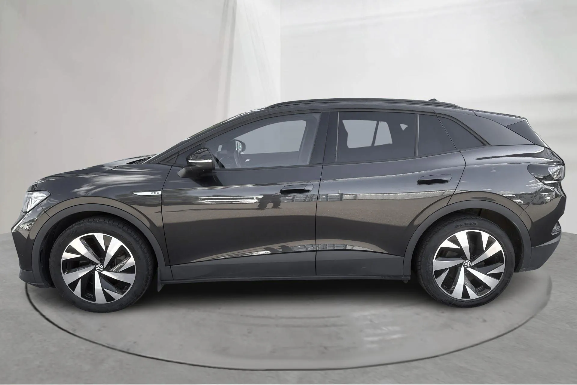 Presentationsfoto 2 av 19: VW ID.4 77kWh (204hk) - 17 462 mil - Automat - Mörkgrå - 2022