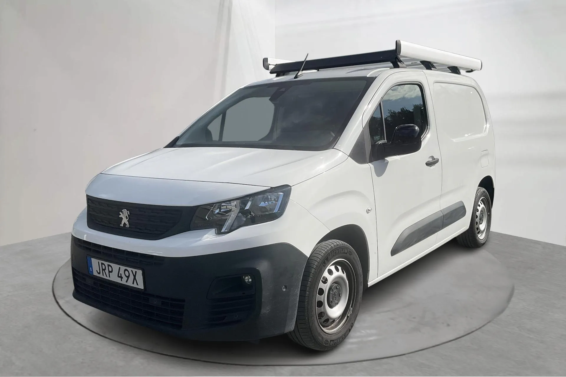 Presentation photo 1 of 13: Peugeot Partner 1.5 HDI Skåp (130hk) - 48 030 km - Automatic - white - 2022