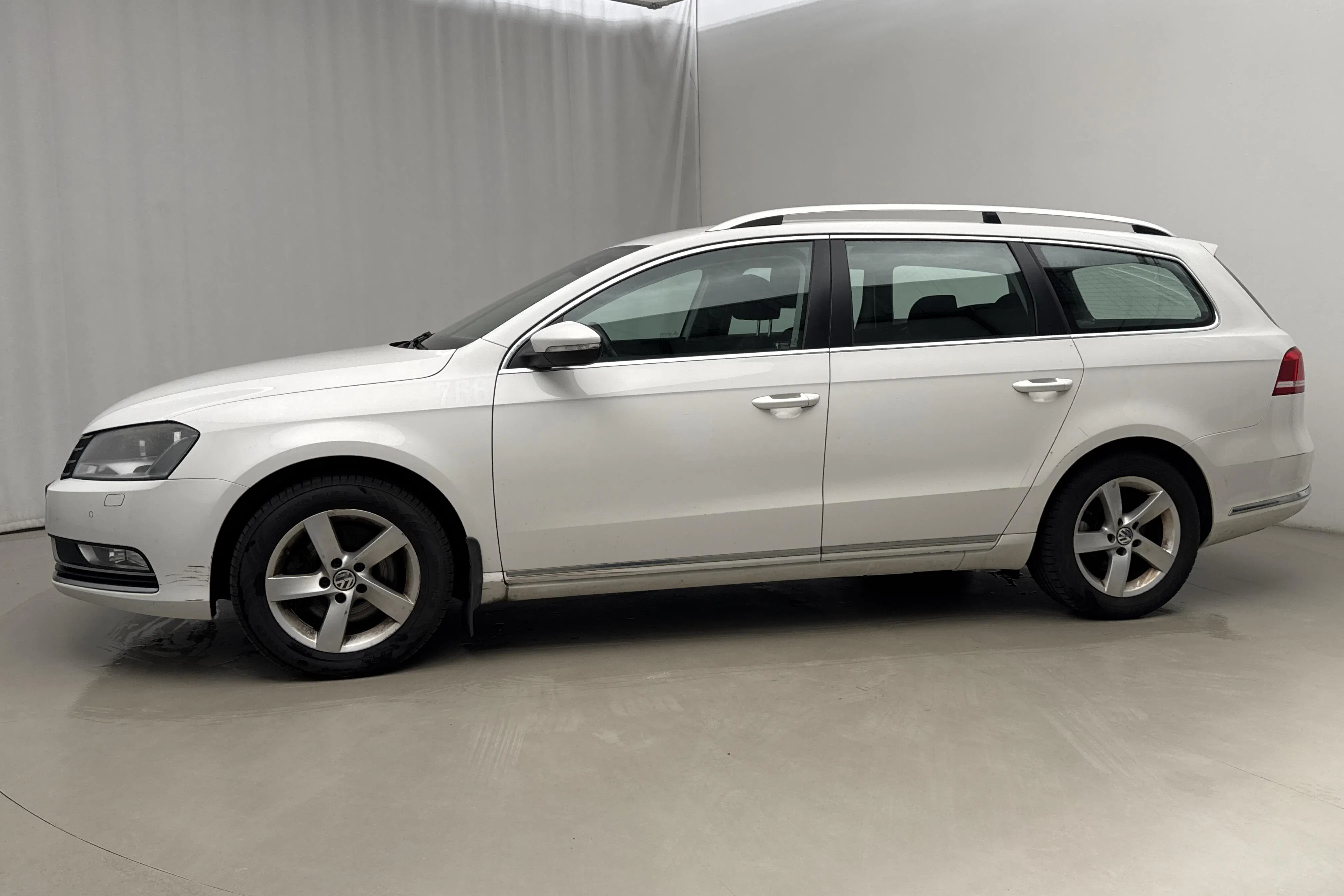 Presentation photo 2 of 19: VW Passat 1.4 TSI EcoFuel Variant (150hk) - 108 530 km - Automatic - white - 2013
