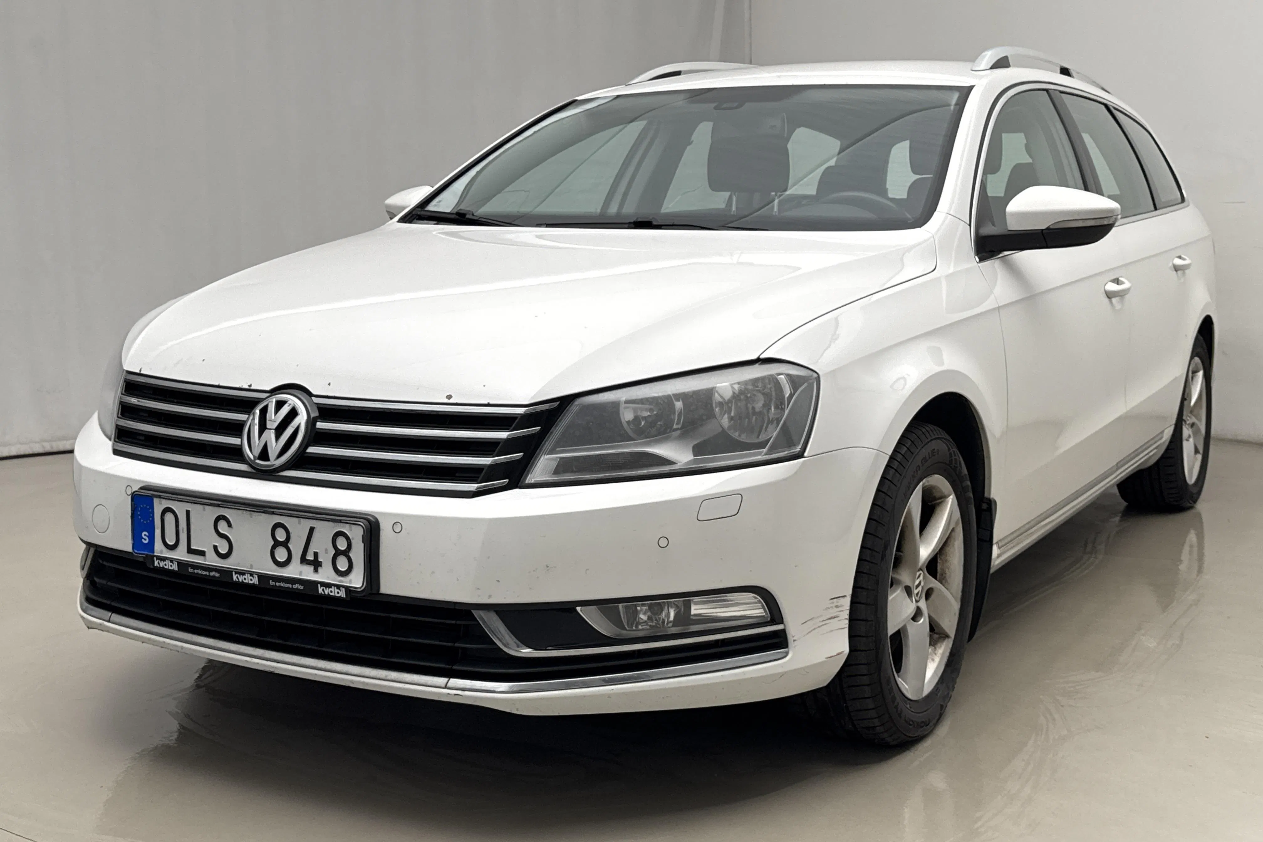 Presentation photo 1 of 19: VW Passat 1.4 TSI EcoFuel Variant (150hk) - 108 530 km - Automatic - white - 2013