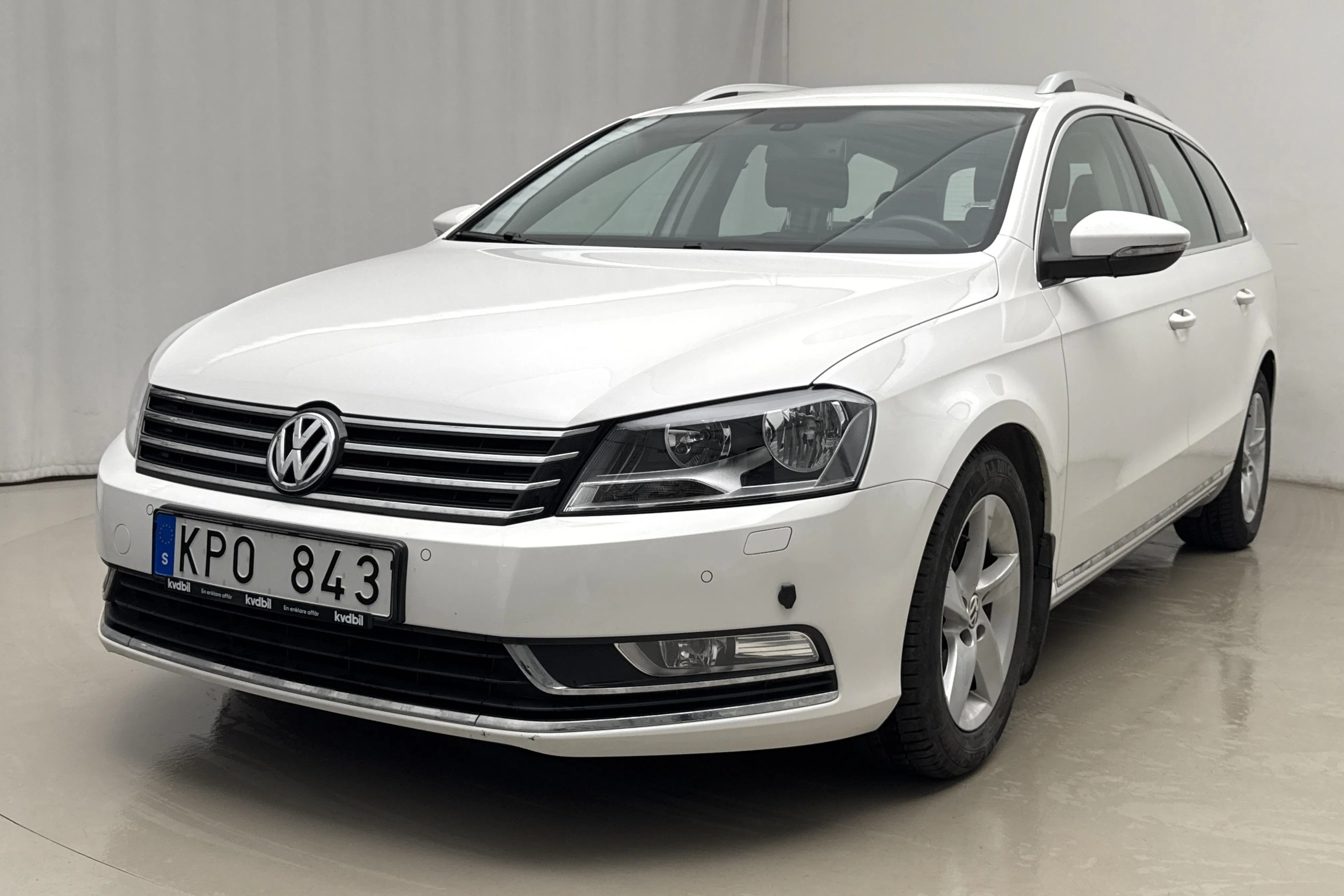 Presentation photo 1 of 16: VW Passat 1.4 TSI EcoFuel Variant (150hk) - 39 780 km - Automatic - white - 2013