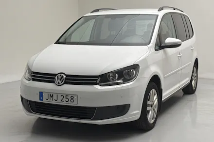 Volkswagen Touran 2015 — авто из Европы под ключ