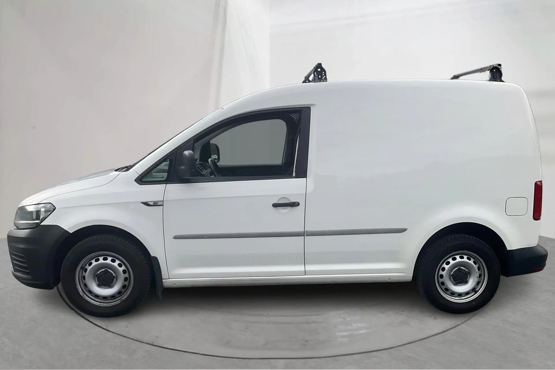 Presentation photo 2 of 13: VW Caddy 2.0 TDI Skåp (75hk) - 193 780 km - Manual - white - 2018