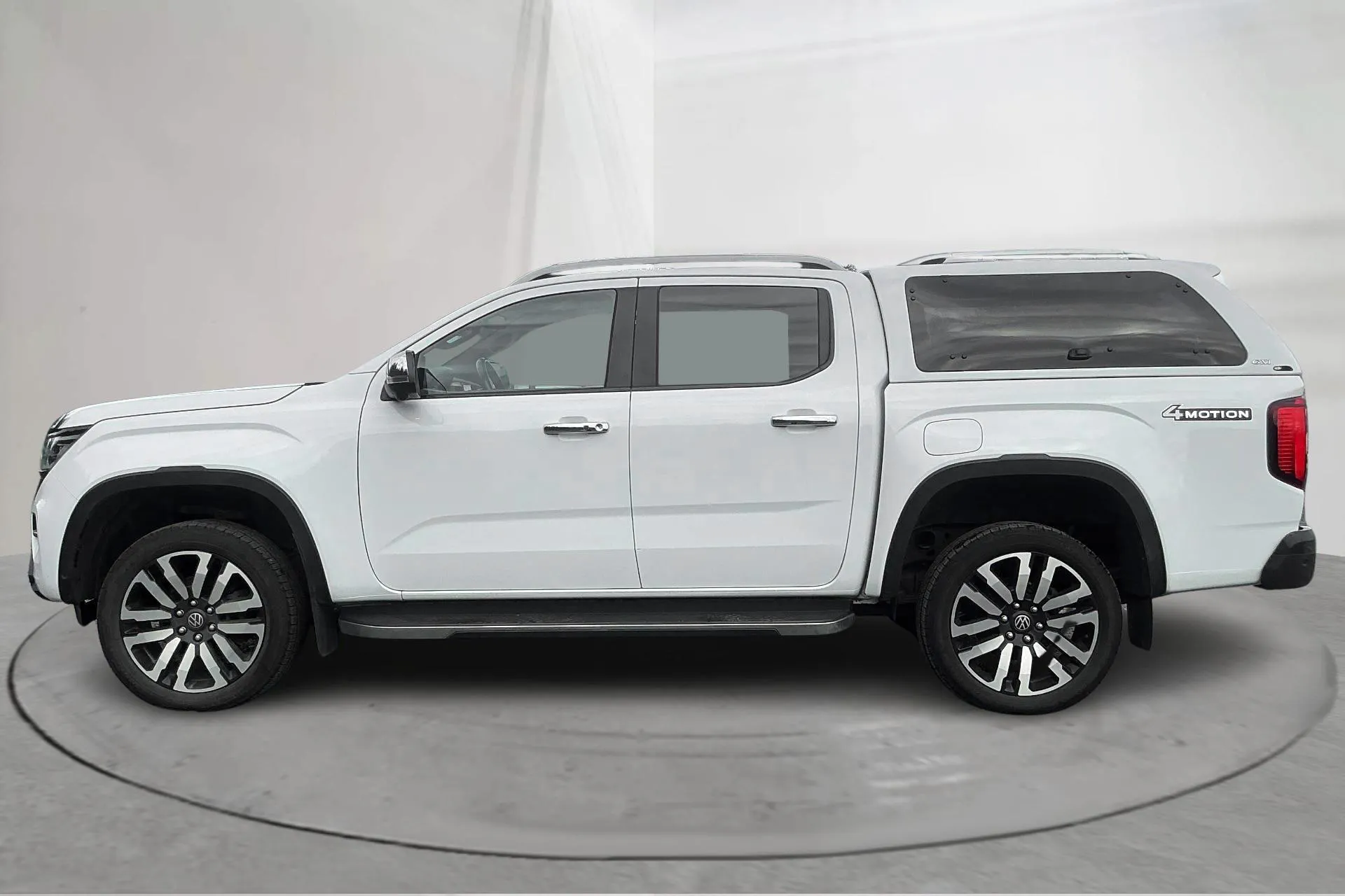 Presentation photo 2 of 15: VW Amarok 3.0 TDI 4motion (240hk) - 96 880 km - Automatic - white - 2023