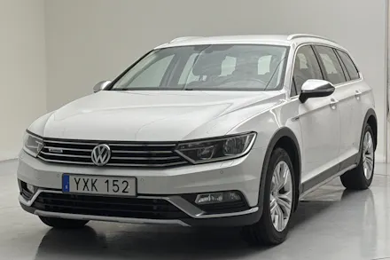 Volkswagen Passat 2018 — авто из Европы под ключ