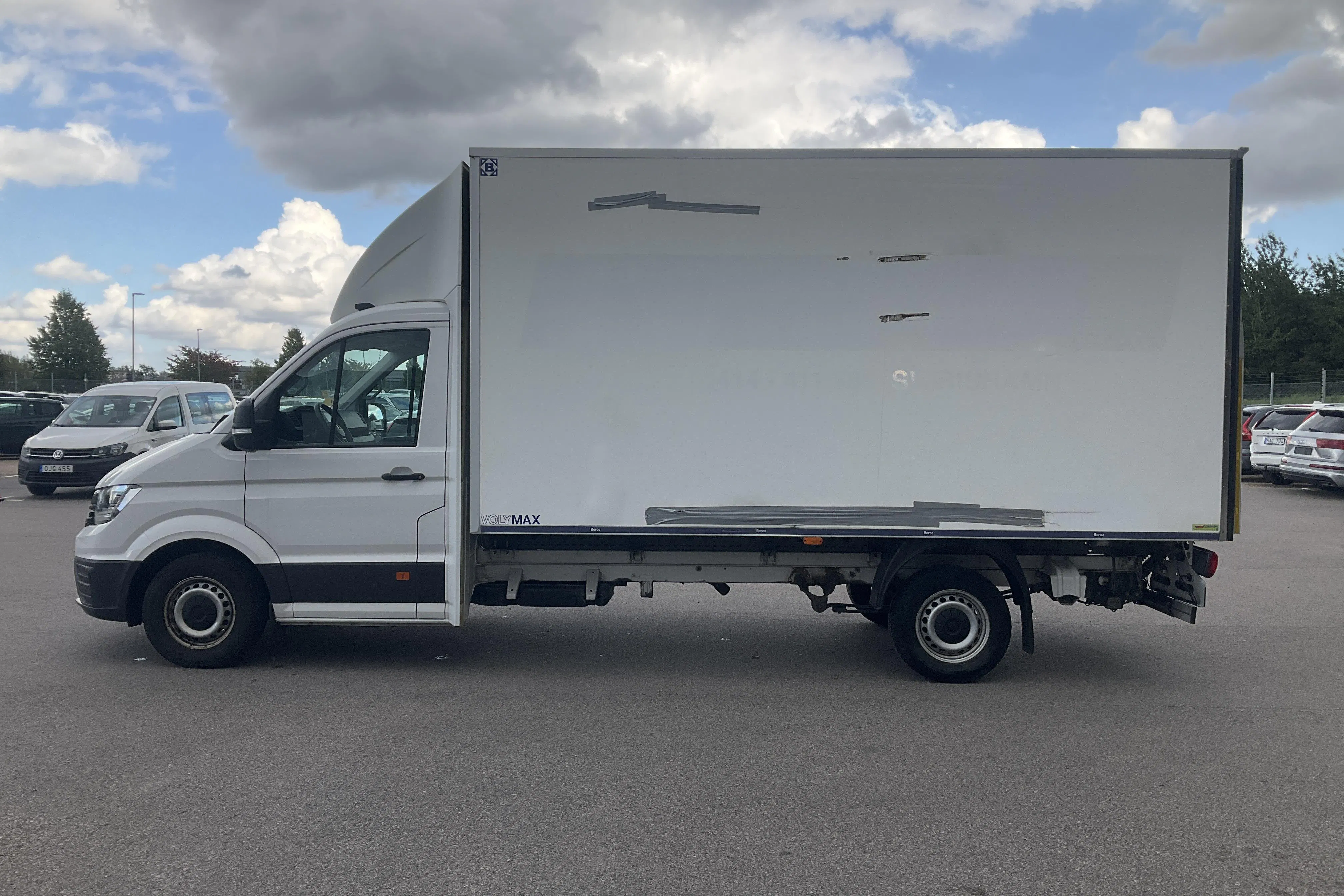 Presentationsfoto 2 av 14: VW Crafter 35 2.0 TDI Volymskåp (177hk) - 10 336 mil - Automat - vit - 2019
