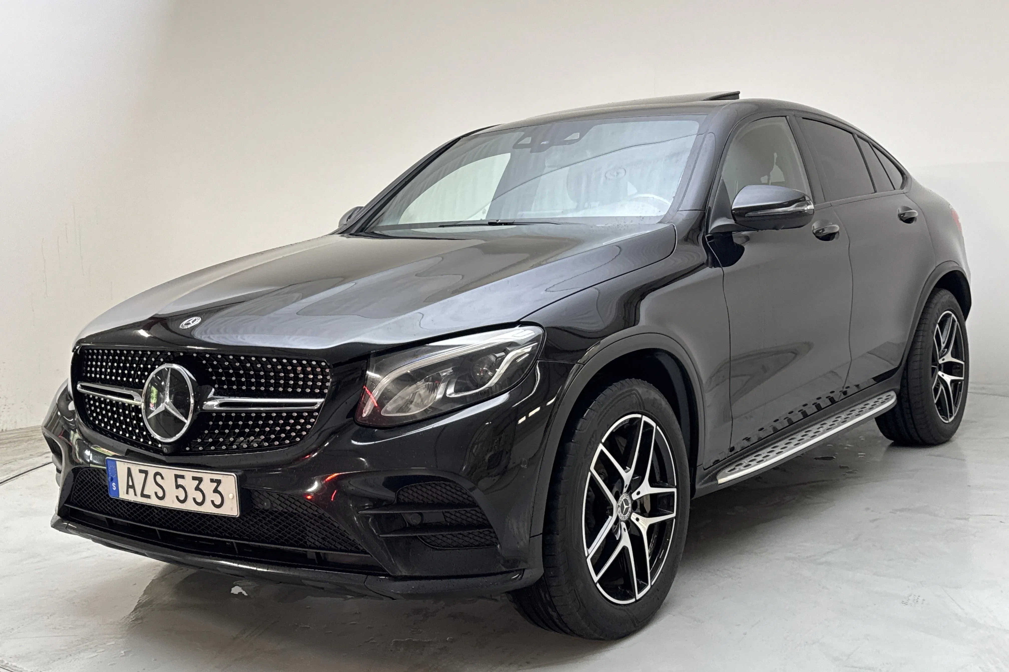Presentationsfoto 1 av 15: Mercedes GLC 250 d 4MATIC Coupé C253 (204hk) - 19 693 mil - Automat - svart - 2019