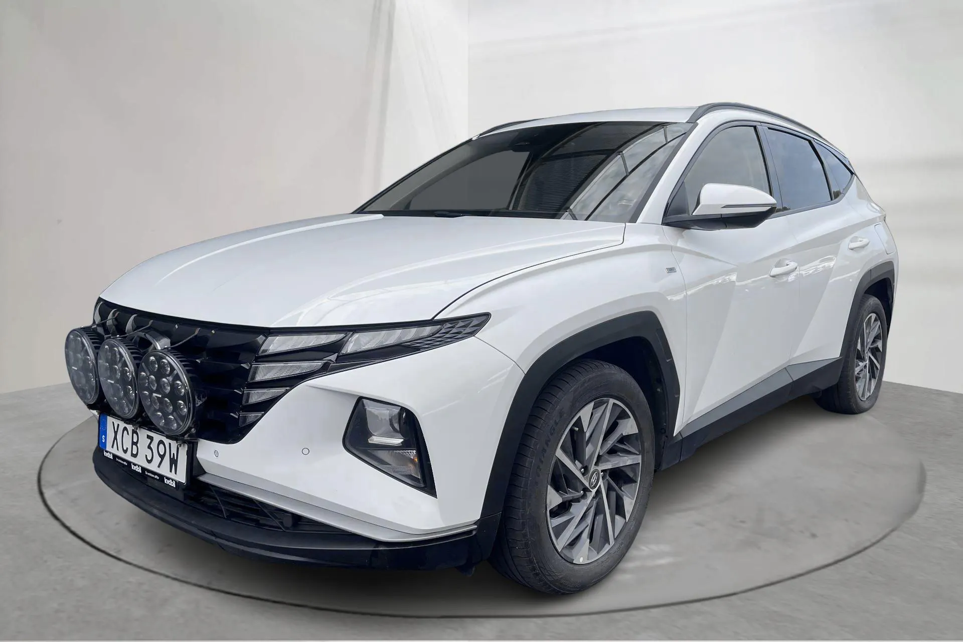 Presentation photo 1 of 16: Hyundai Tucson 1.6 T-GDi 4WD (180hk) - 139 500 km - Automatic - white - 2021