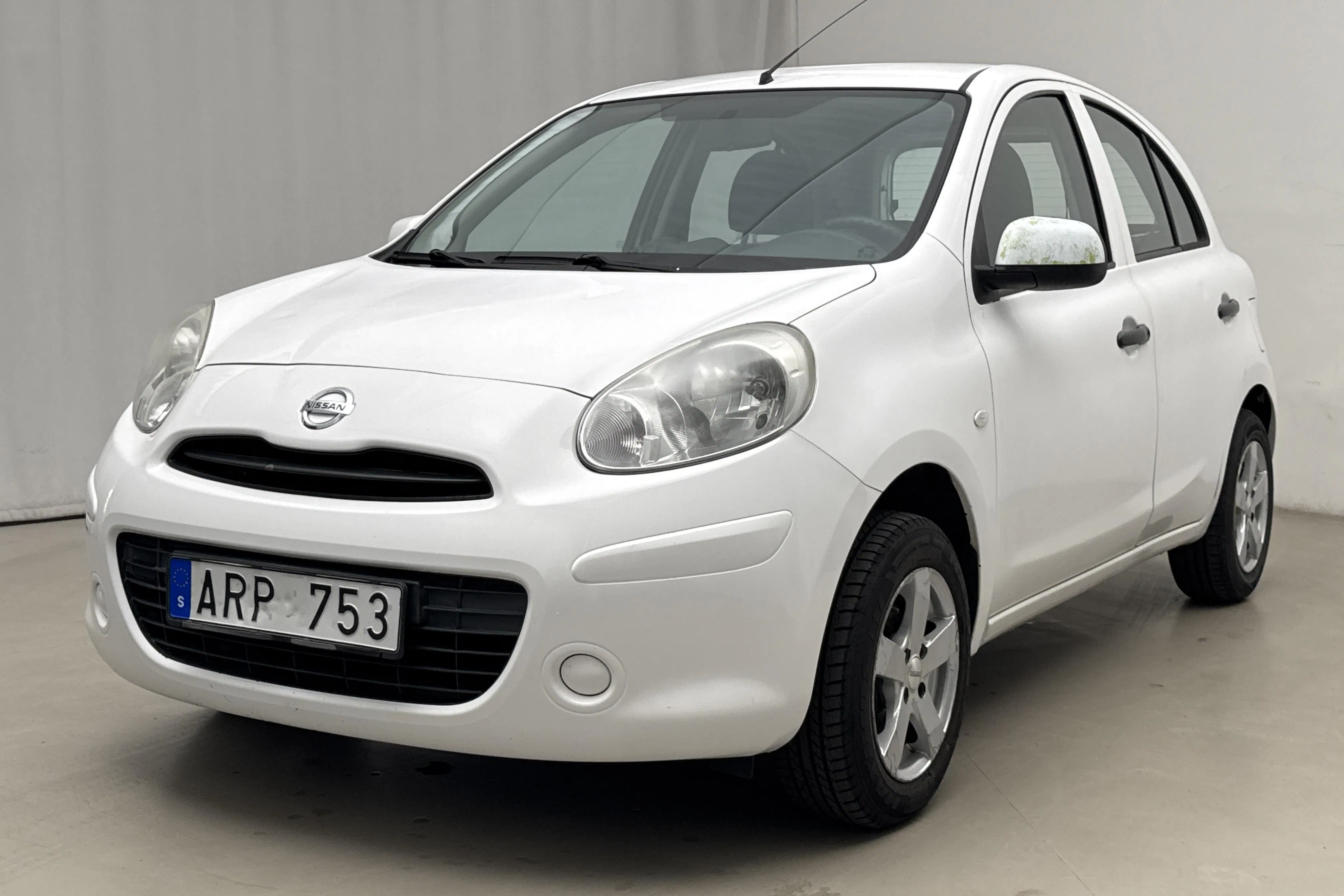 Presentationsfoto 1 av 15: Nissan Micra 1.2 5dr (80hk) - 11 846 mil - Manuell - vit - 2013
