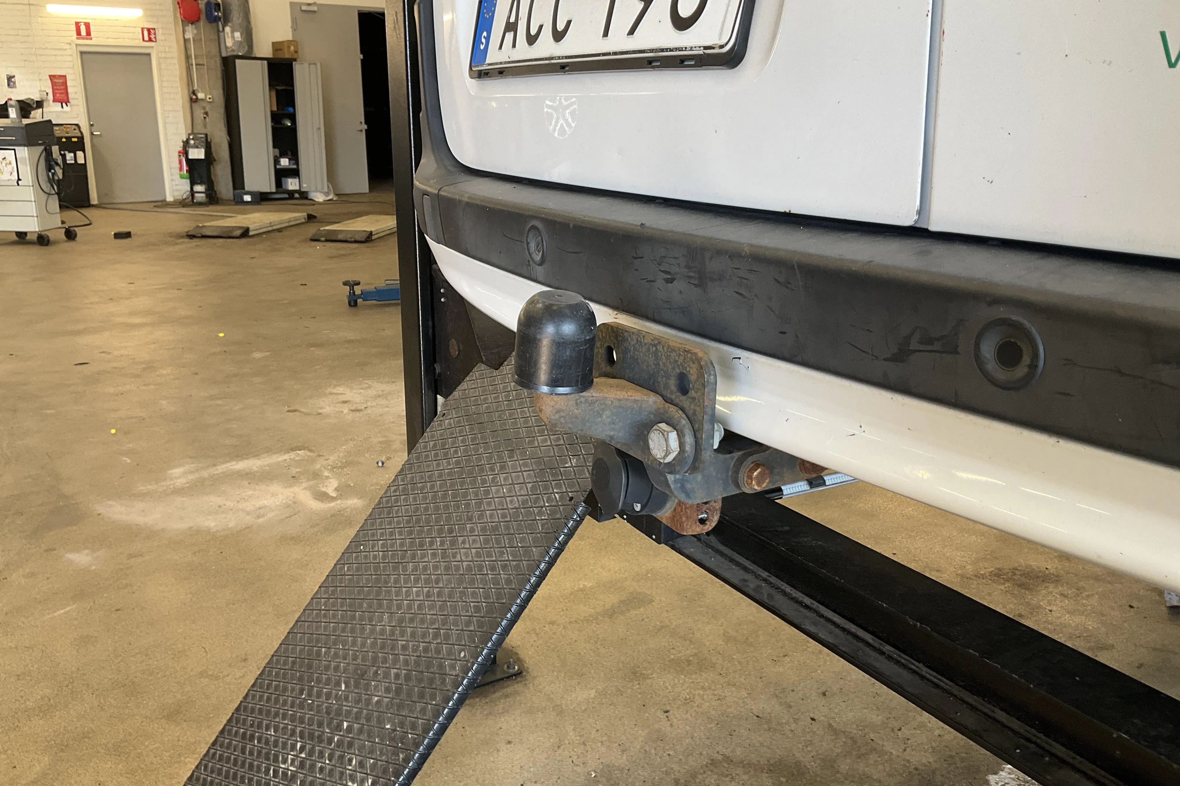 Presentation photo 17 of 17: Renault Kangoo 1.5 dCi Maxi skåp (90hk) - 107 530 km - Manual - white - 2018
