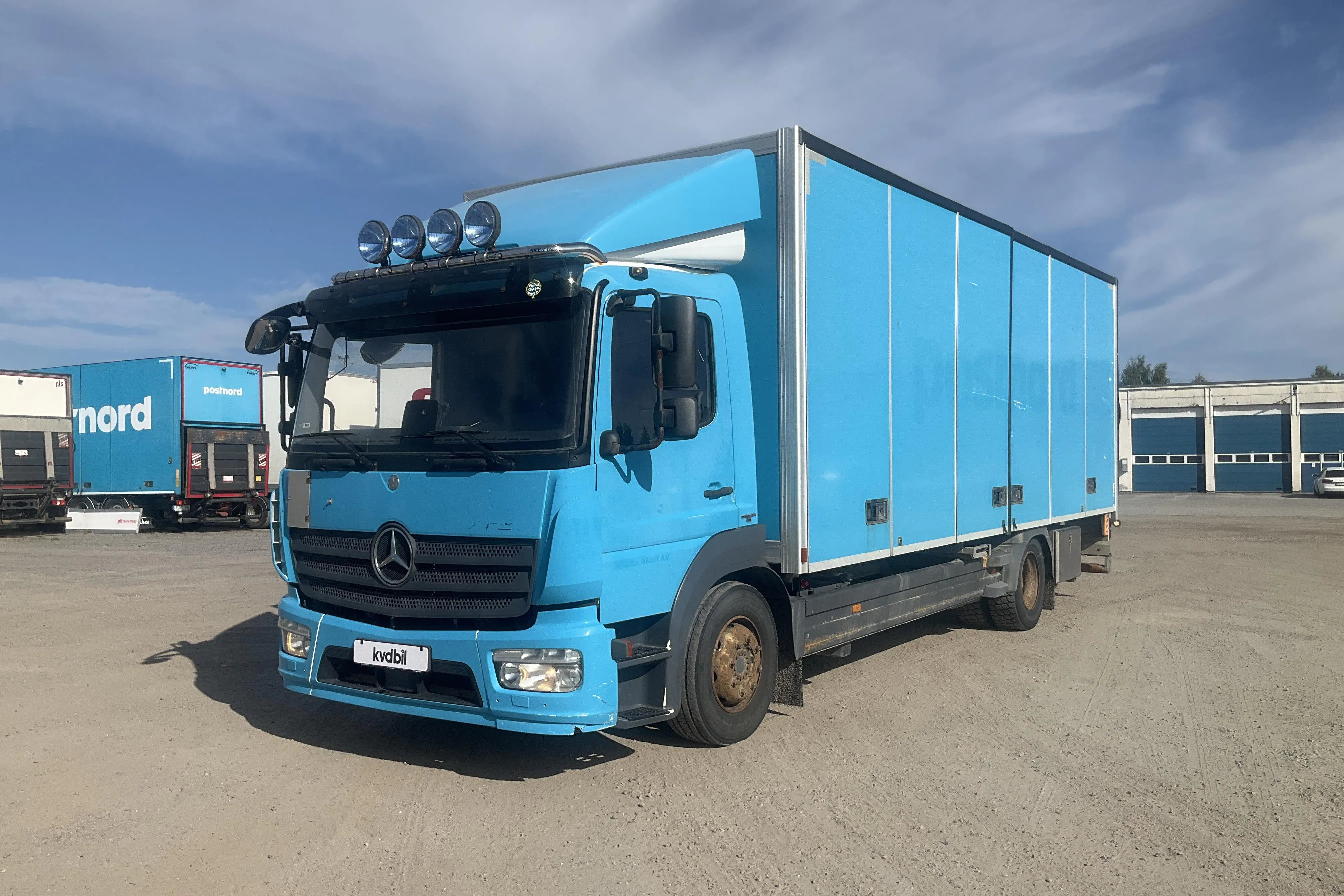 Presentation photo 1 of 49: MERCEDES ATEGO - 328 505 km - Automatic - blue - 2016