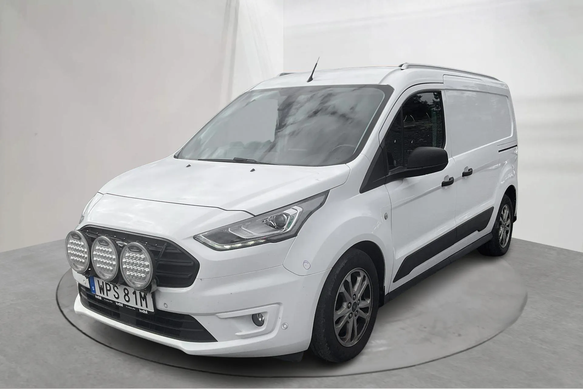 Presentationsfoto 1 av 17: Ford Transit Connect 1.5 TDCi (120hk) - 10 383 mil - Automat - vit - 2023