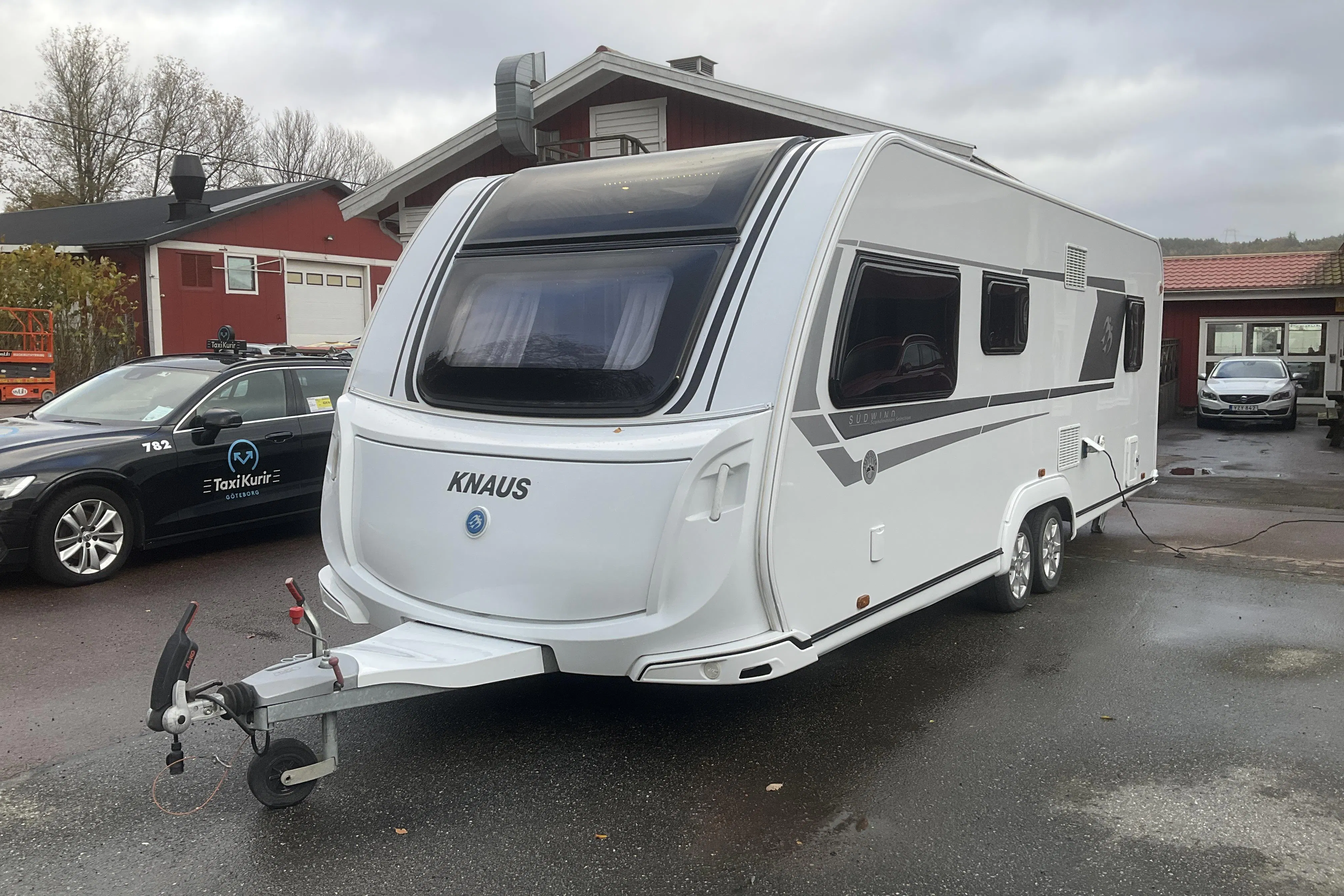 Presentation photo 1 of 26: KNAUS SUDWIND 650 UDF Scandinavian Selection Husvagn - 0 km - 2019