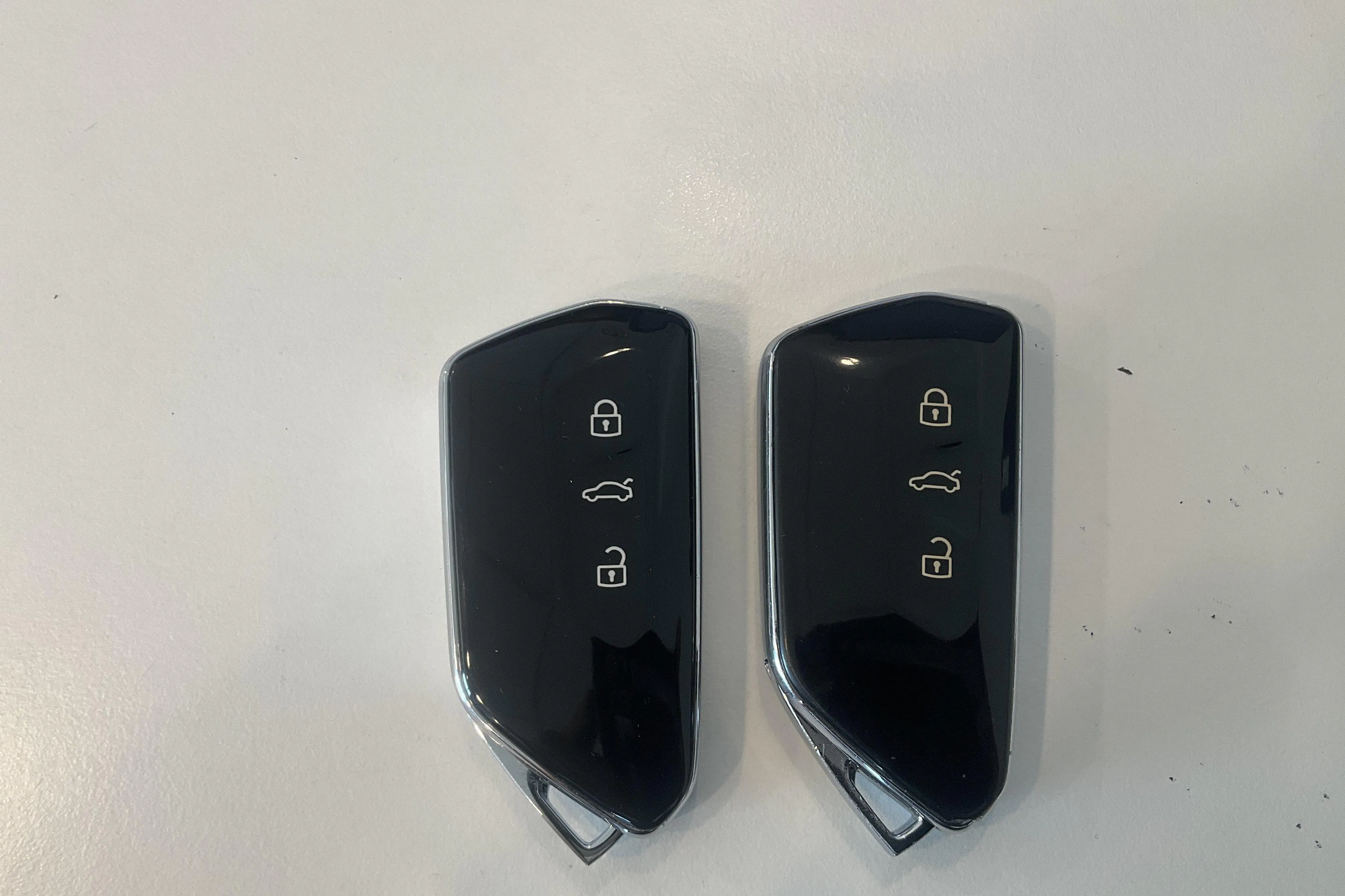 Presentationsfoto 17 av 17: VW ID.4 GTX 77kWh AWD (299hk) - 8 174 mil - Automat - vit - 2022
