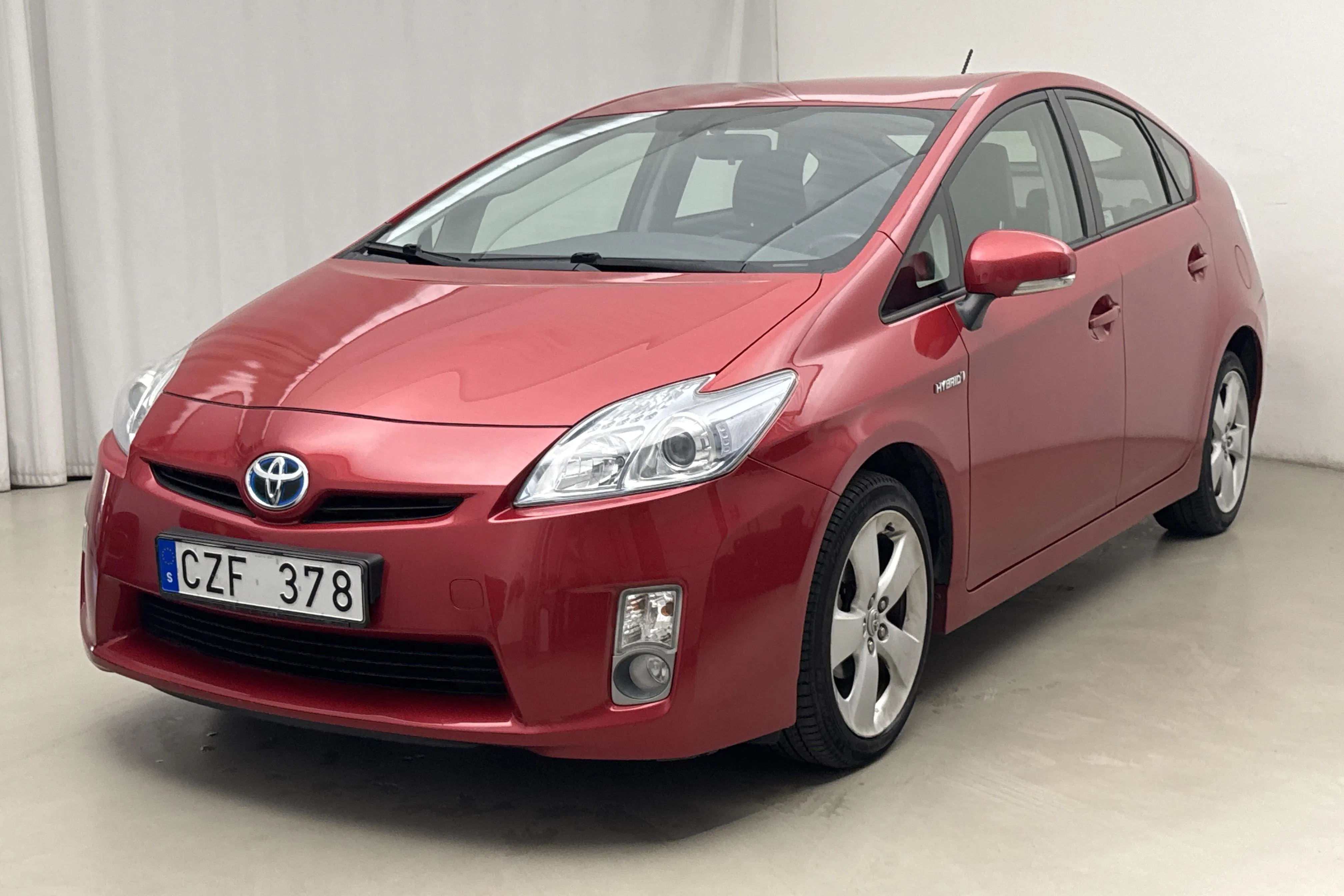 Presentation photo 1 of 14: Toyota Prius 1.8 Hybrid (99hk) - 47 630 km - Automatic - dark red - 2011