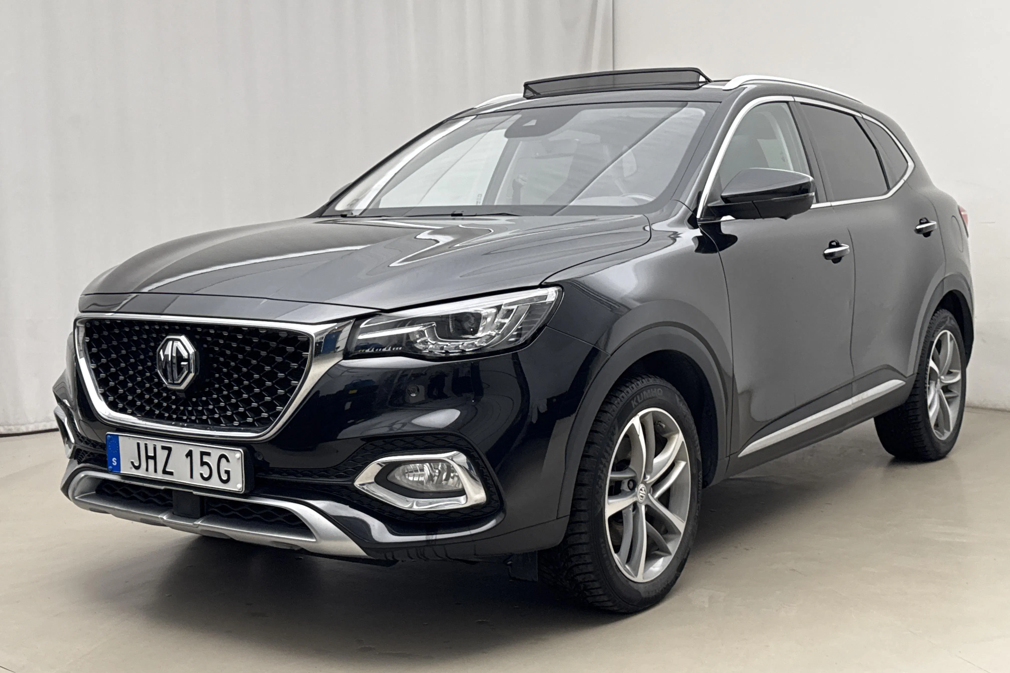 Presentation photo 1 of 21: MG EHS 1.5T PHEV (258hk) - 78 670 km - Automatic - black - 2022