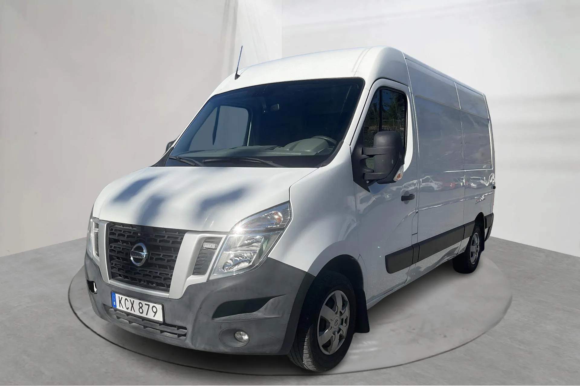 Presentation photo 1 of 17: Nissan NV400 2.3 dCi Skåp (145hk) - 196 370 km - Manual - white - 2017