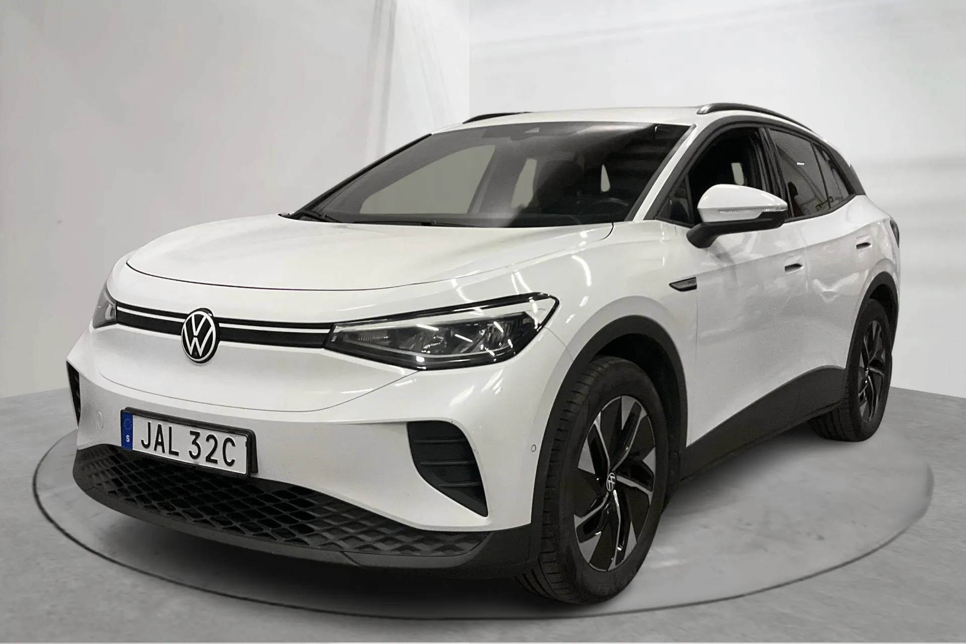 Presentationsfoto 1 av 25: VW ID.4 77kWh (204hk) - 12 145 mil - Automat - vit - 2023