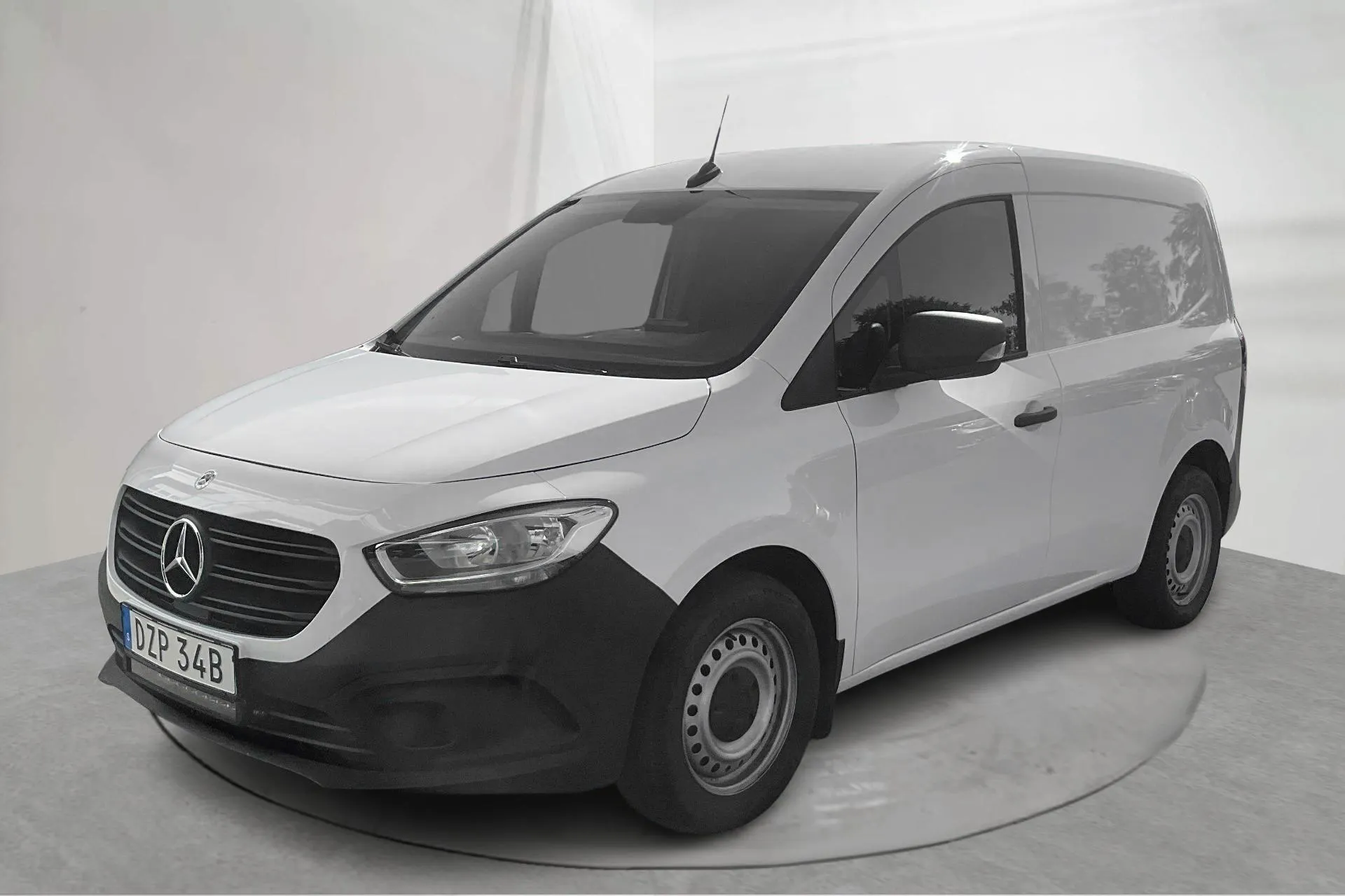Presentationsfoto 1 av 13: Mercedes Citan 110 1.5 CDI (95hk) - 3 512 mil - Automat - vit - 2023