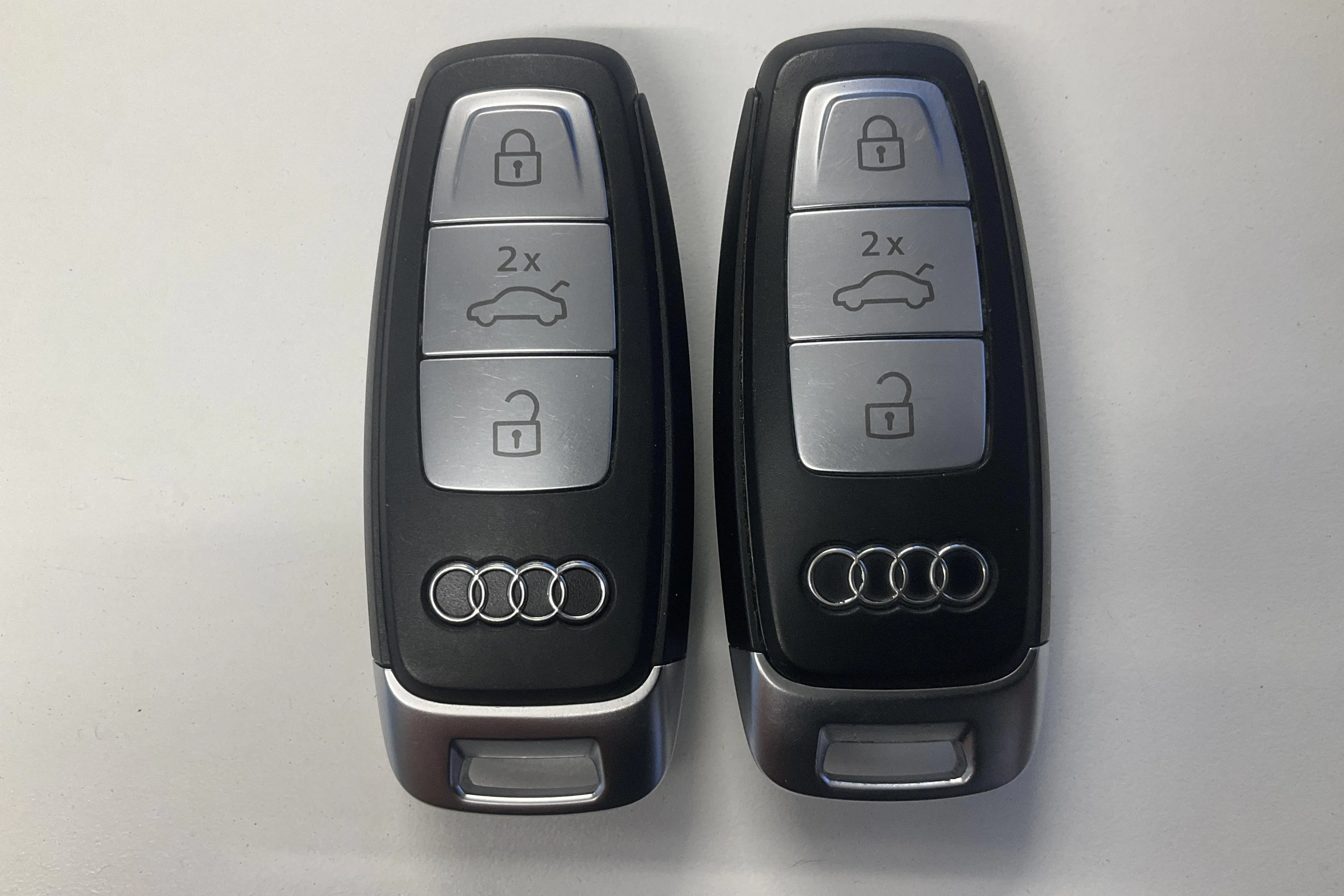 Presentation photo 23 of 23: Audi Q8 50 e-tron quattro (340hk) - 49 450 km - Automatic - gray - 2024