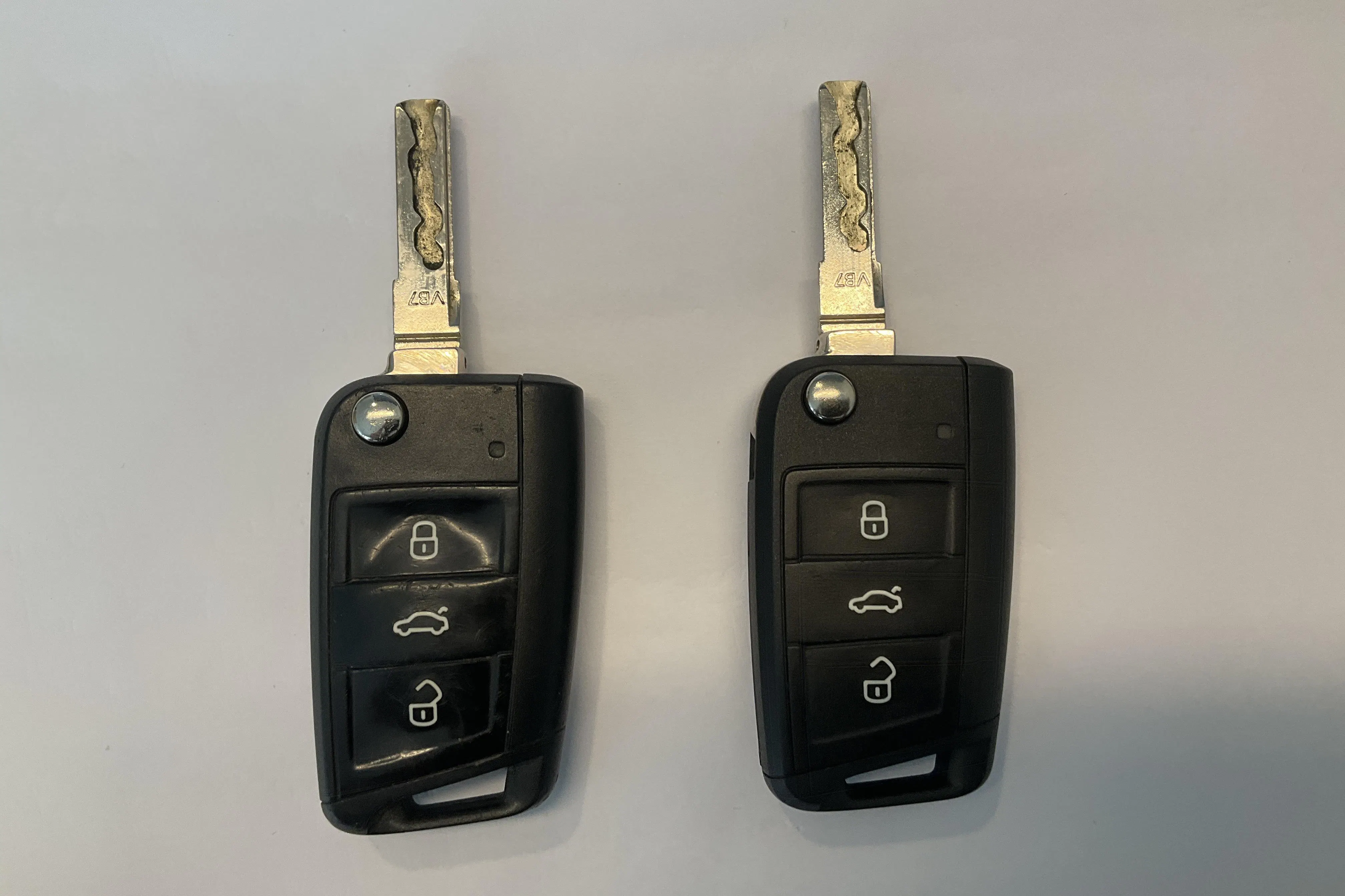 Presentationsfoto 13 av 13: Skoda Octavia III 2.0 TDI RS Combi (184hk) - 23 868 mil - Automat - vit - 2015
