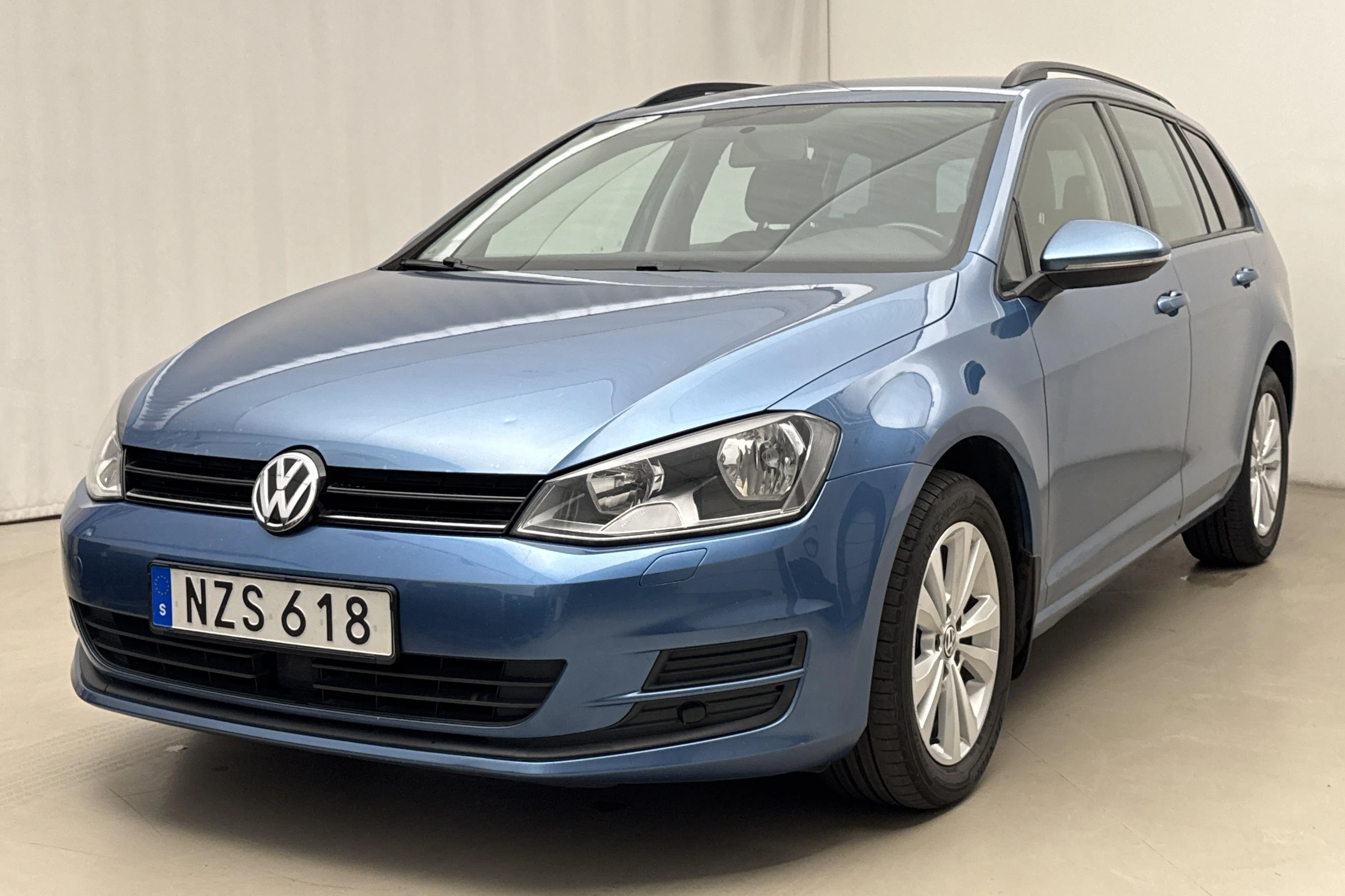 Presentation photo 1 of 15: VW Golf VII 1.4 TSI Multifuel Sportscombi (125hk) - 192 080 km - Manual - blue - 2015
