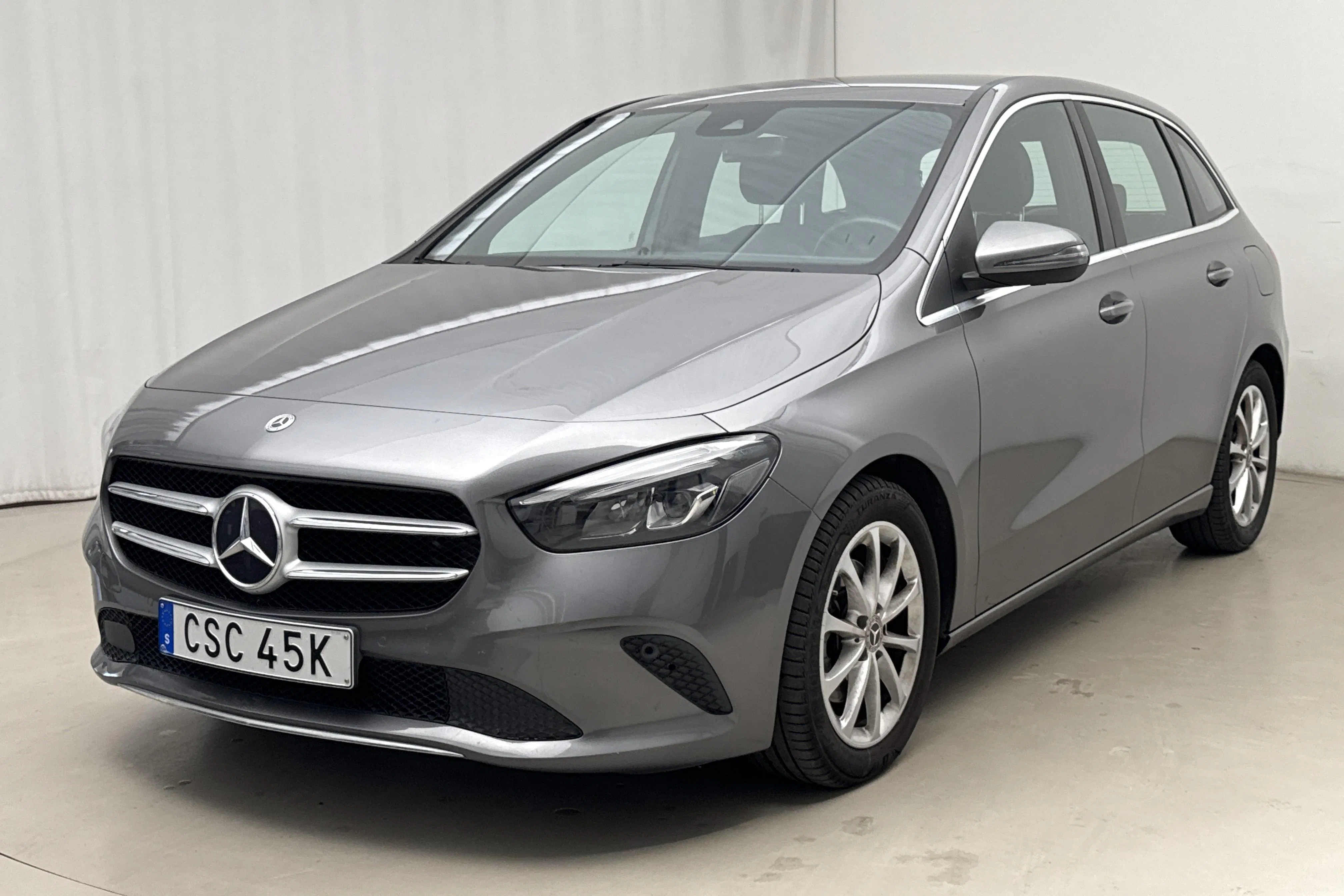 Presentation photo 1 of 18: Mercedes B 200 d W247 (150hk) - 62 020 km - Automatic - dark grey - 2019