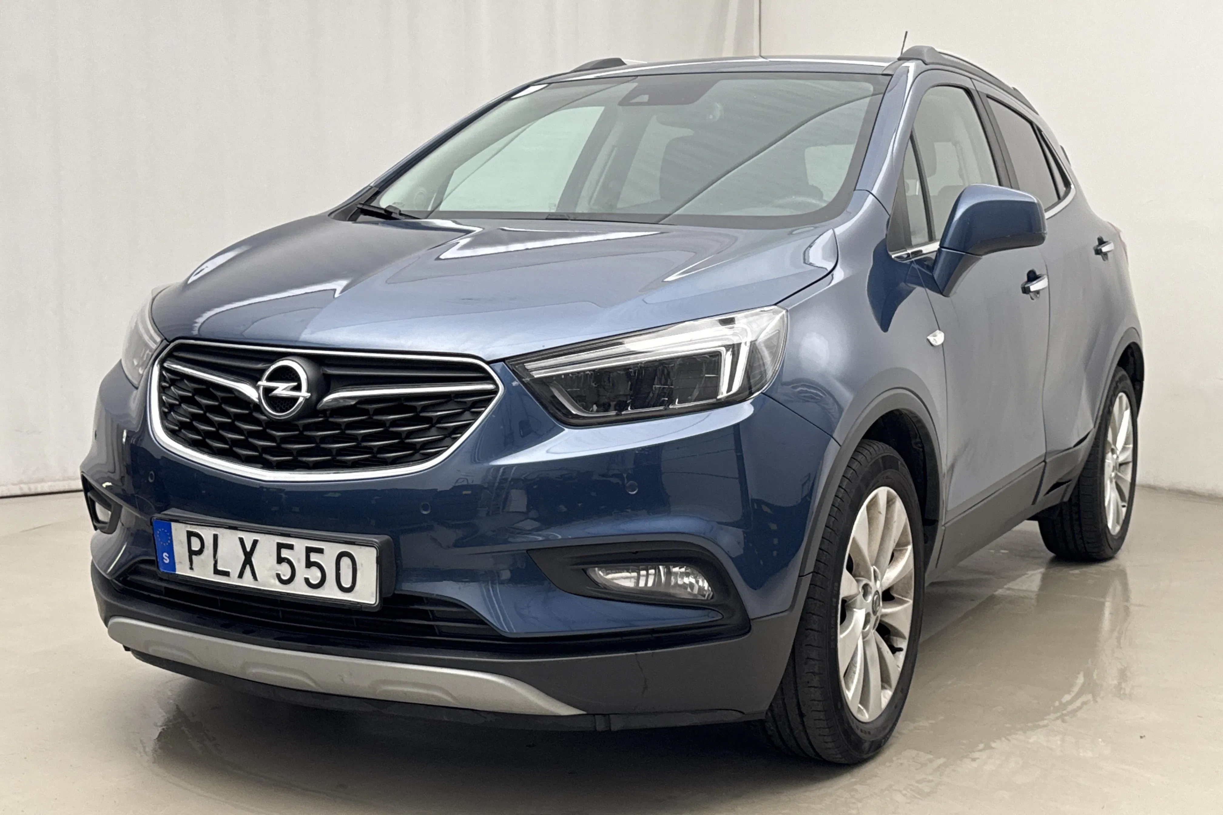 Presentationsfoto 1 av 17: Opel Mokka X 1.4 Turbo ECOTEC 4x4 (140hk) - 11 053 mil - Manuell - blå - 2017