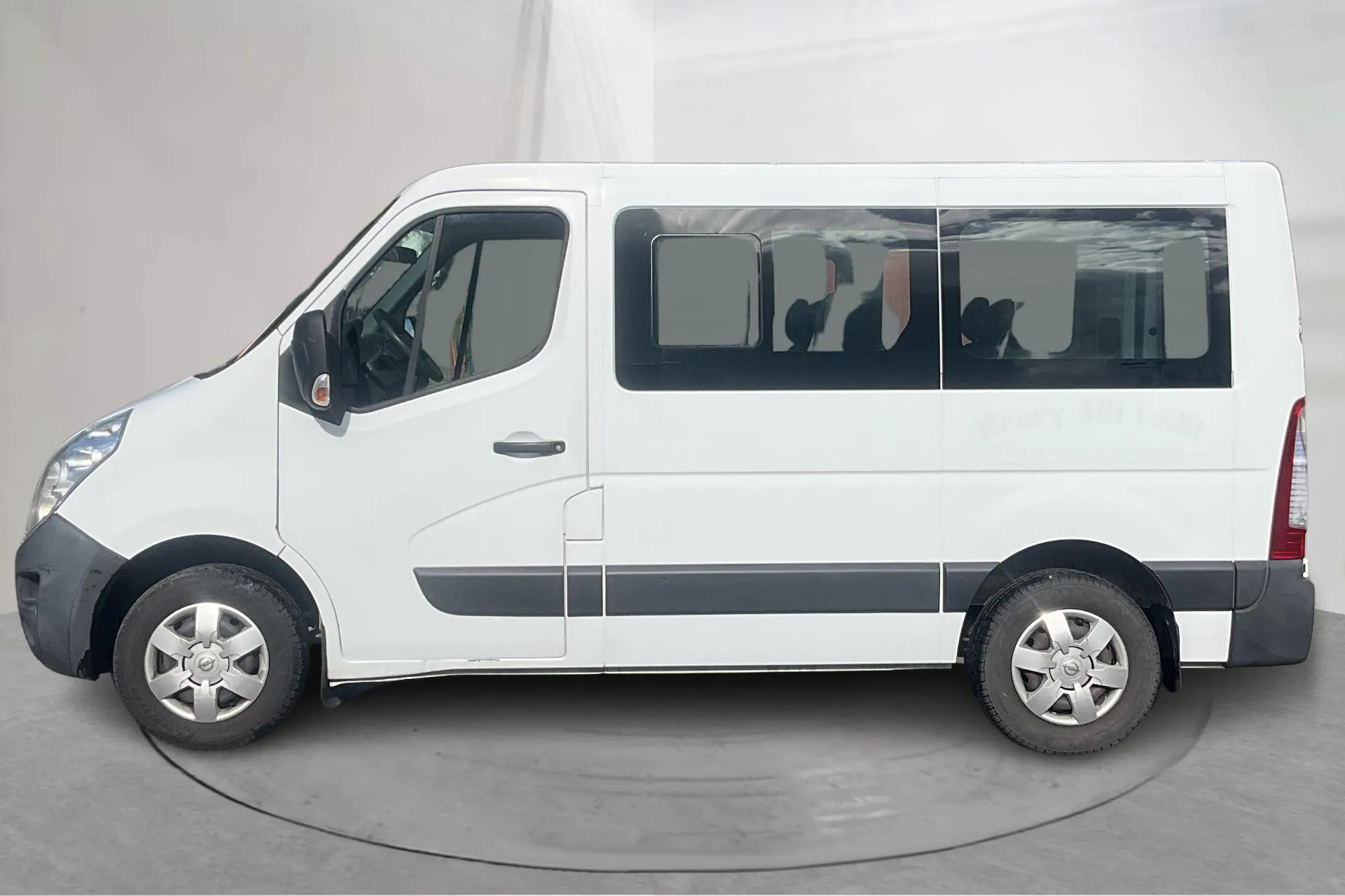 Presentation photo 2 of 15: Opel Movano Kombi 2.3 CDTI (170hk) - 212 220 km - Manual - white - 2016