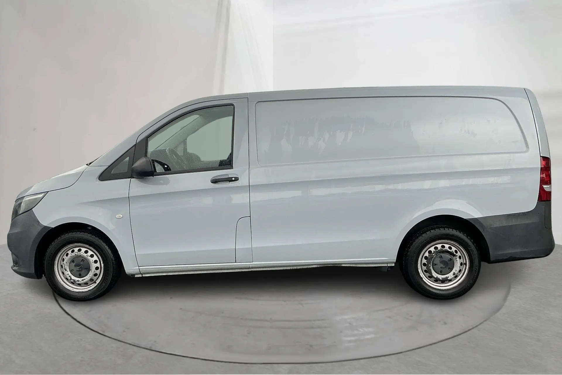 Presentation photo 2 of 14: Mercedes Vito 111 CDI W640 (114hk) - 144 690 km - Manual - silver - 2017