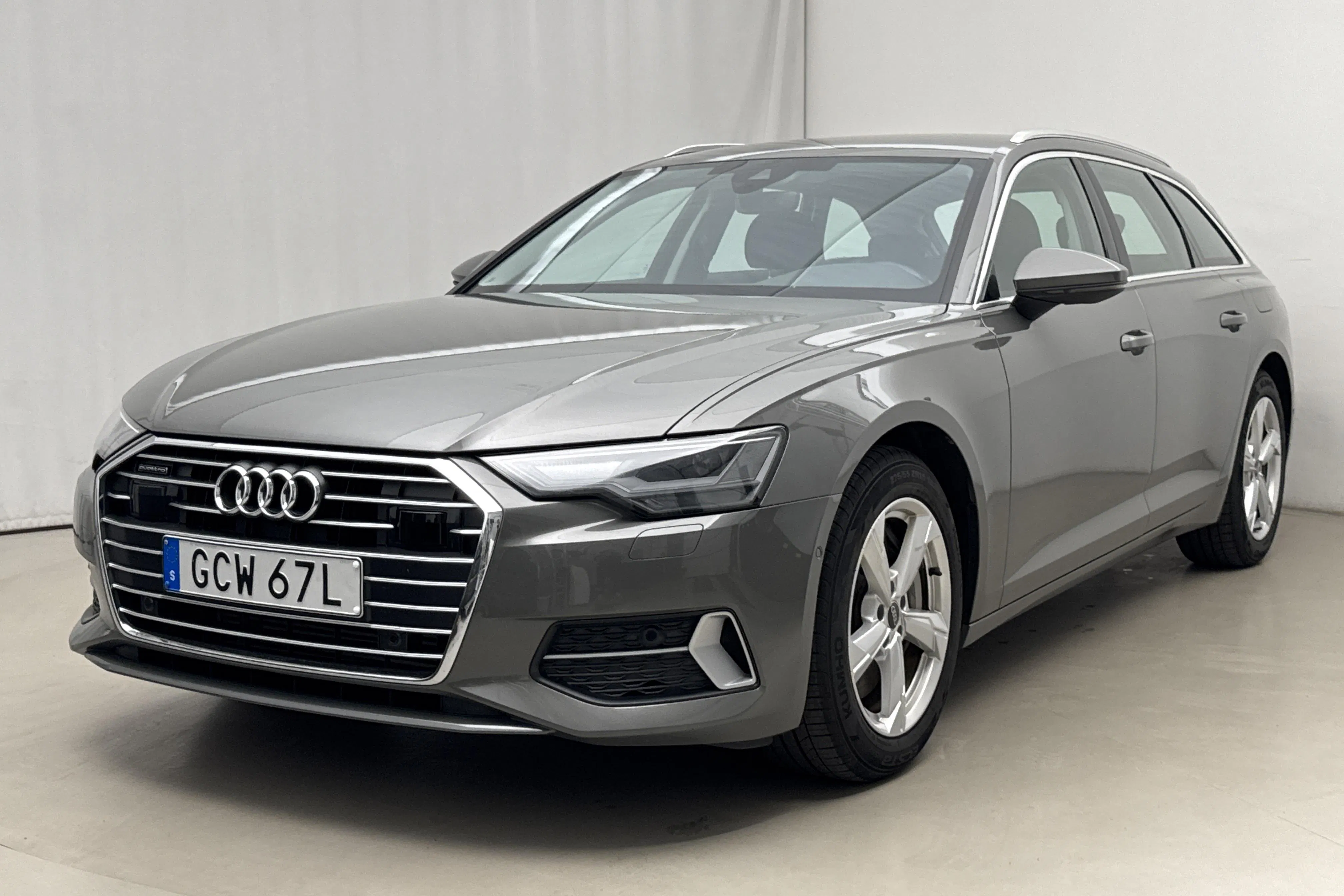 Presentationsfoto 1 av 21: Audi A6 Avant 50 TFSI e quattro (299hk) - 6 907 mil - Automat - grå - 2023