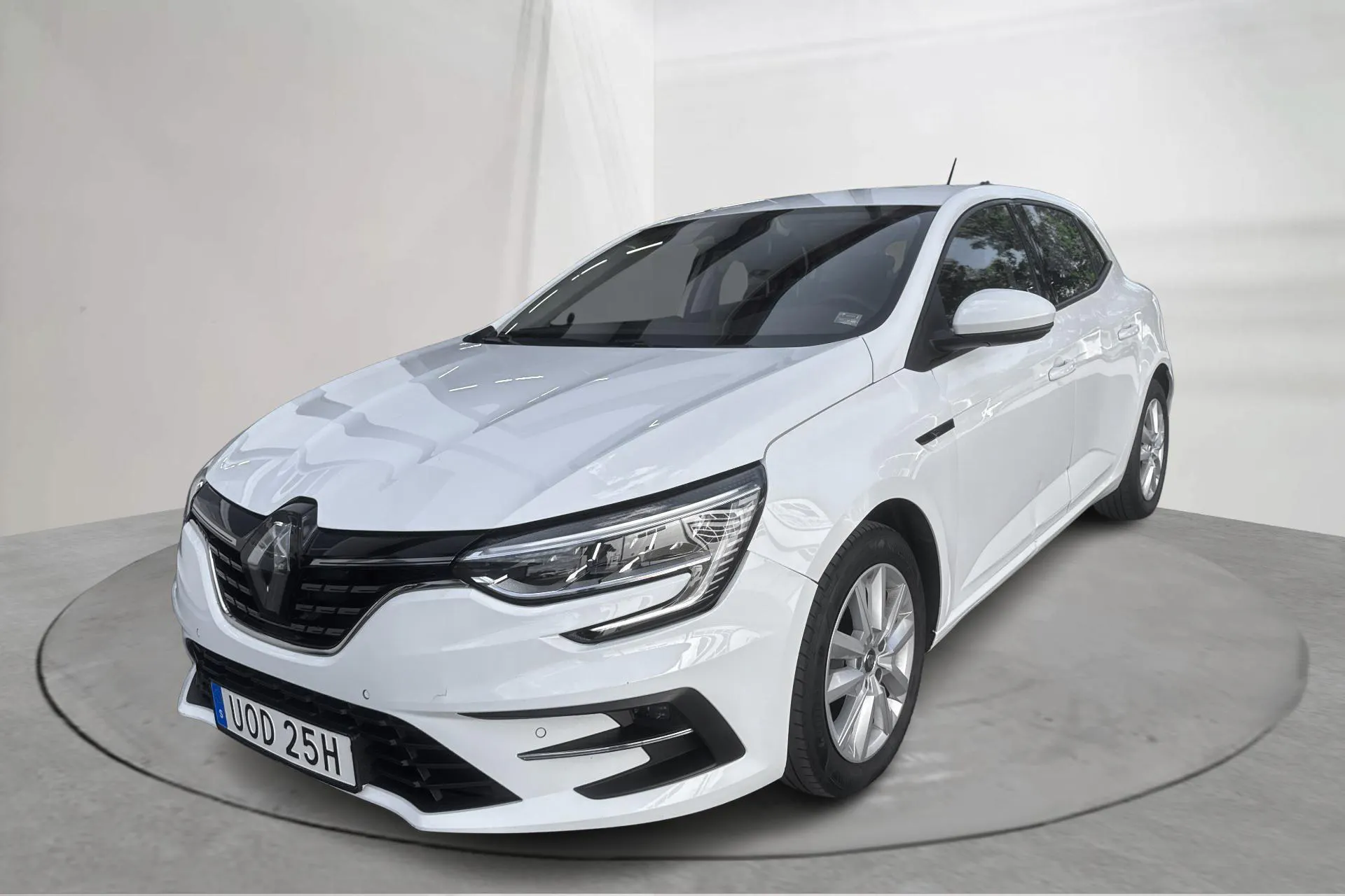 Presentationsfoto 1 av 14: Renault Mégane 1.5 dCi 5dr (115hk) - 6 791 mil - Manuell - vit - 2023