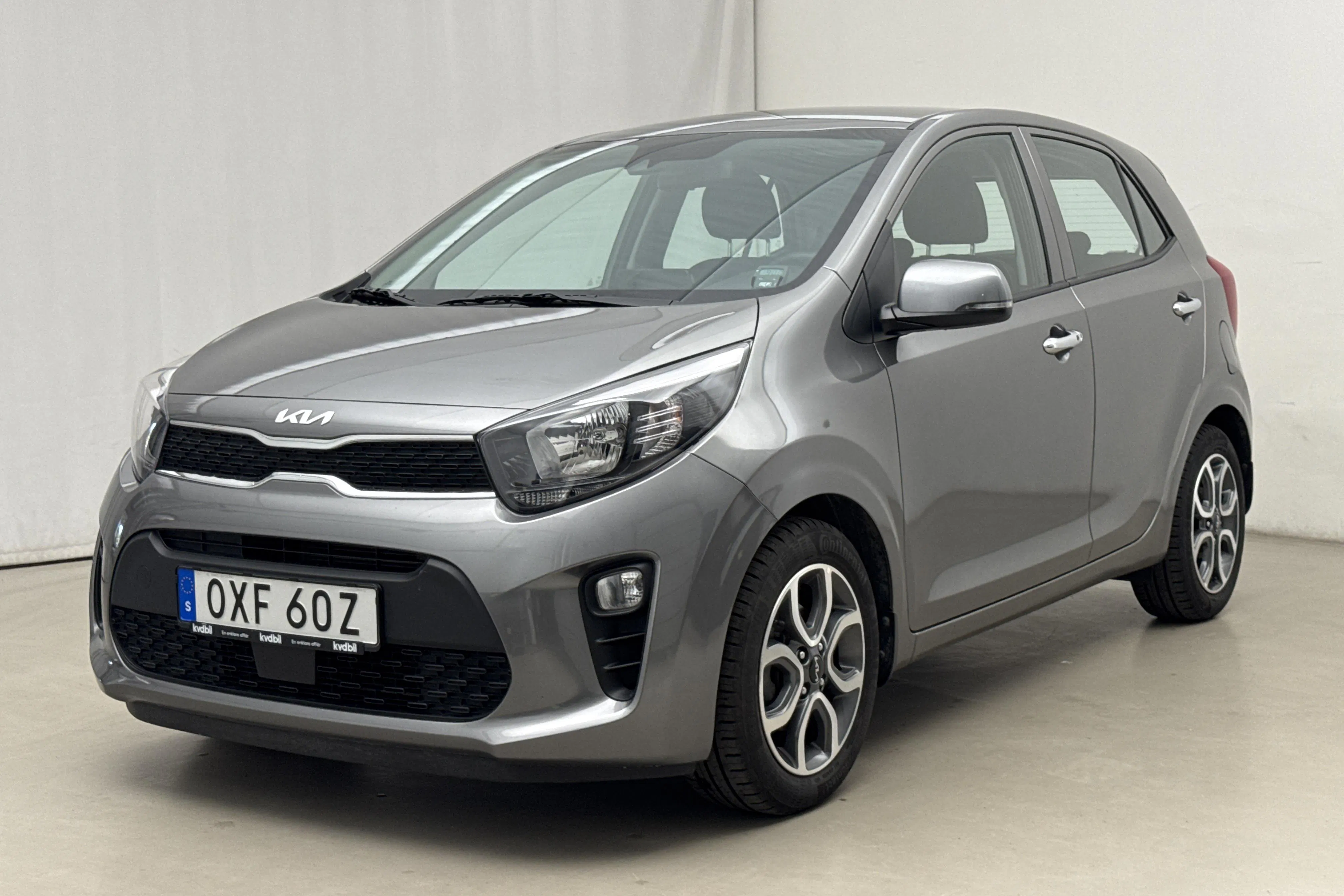 Presentationsfoto 1 av 18: KIA Picanto 1.0 DPI (67hk) - 1 021 mil - Automat - grå - 2023