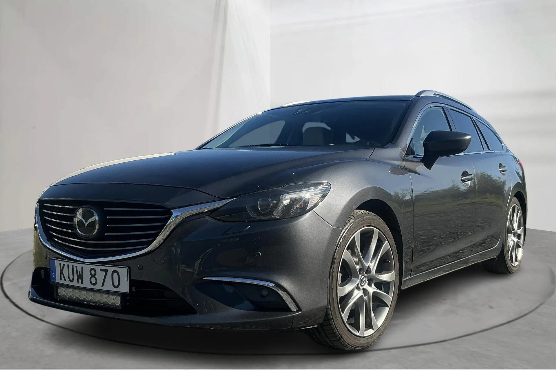 Presentationsfoto 1 av 16: Mazda 6 2.2 DE Kombi AWD (175hk) - 17 724 mil - Automat - grå - 2015