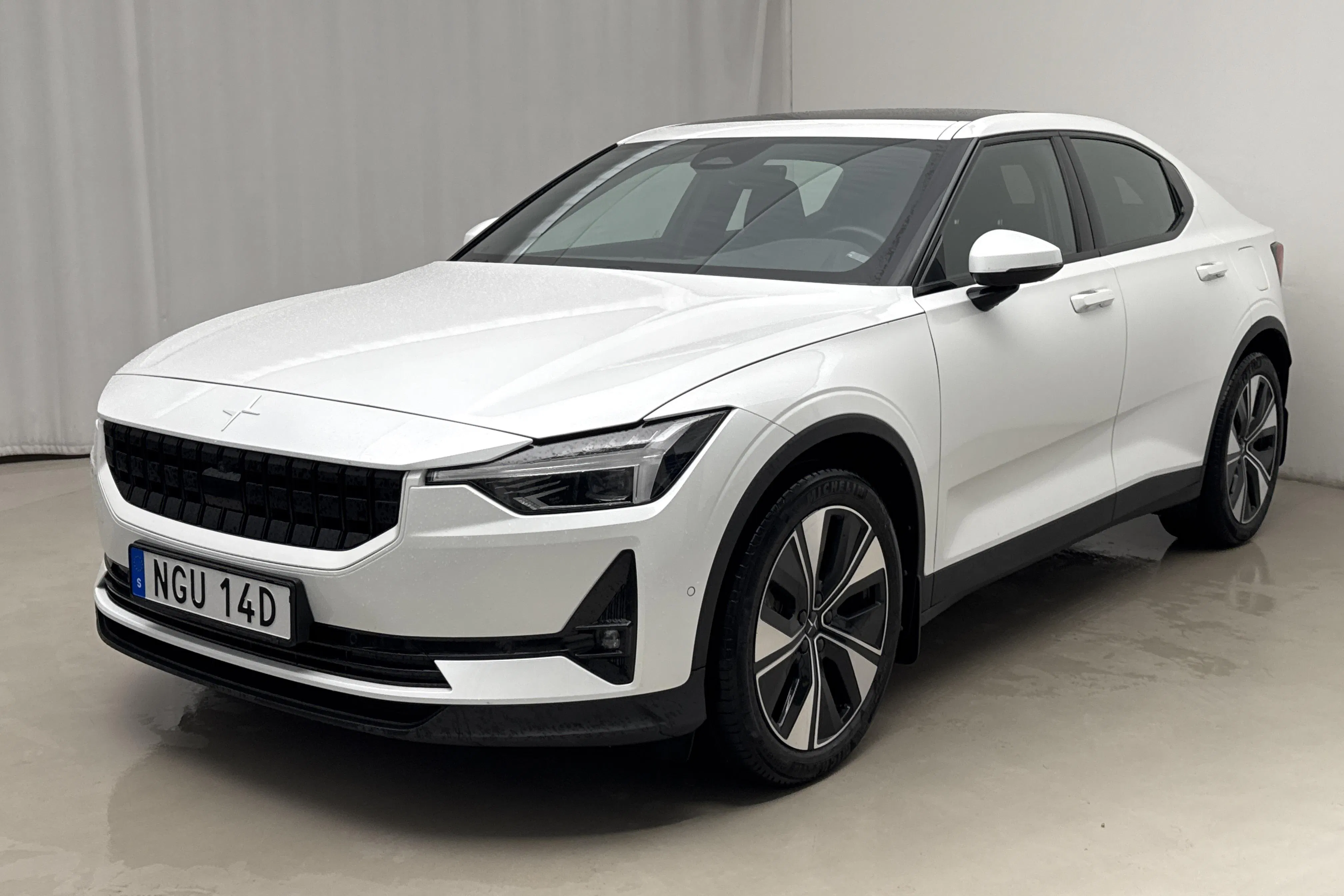 Presentationsfoto 1 av 20: Polestar 2 Long range Single motor (231hk) - 8 451 mil - Automat - vit - 2022