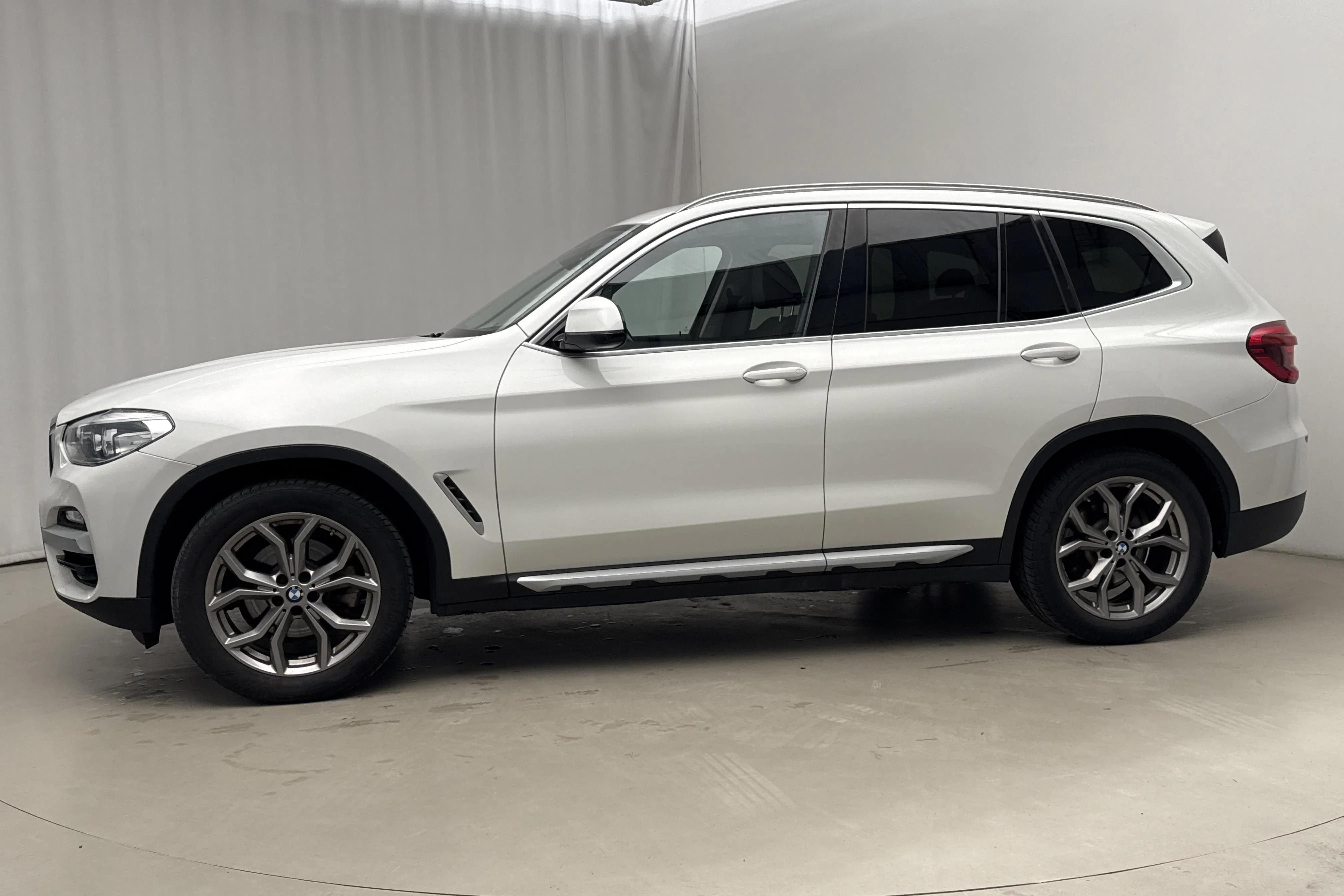 Presentation photo 2 of 17: BMW X3 xDrive20d, G01 (190hk) - 133 550 km - Automatic - white - 2019
