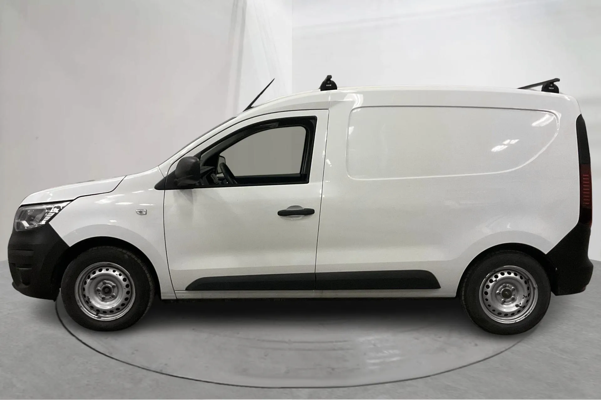 Presentation photo 2 of 17: Renault Express 1.5 dCi Skåp (95hk) - 56 220 km - Manual - white - 2021