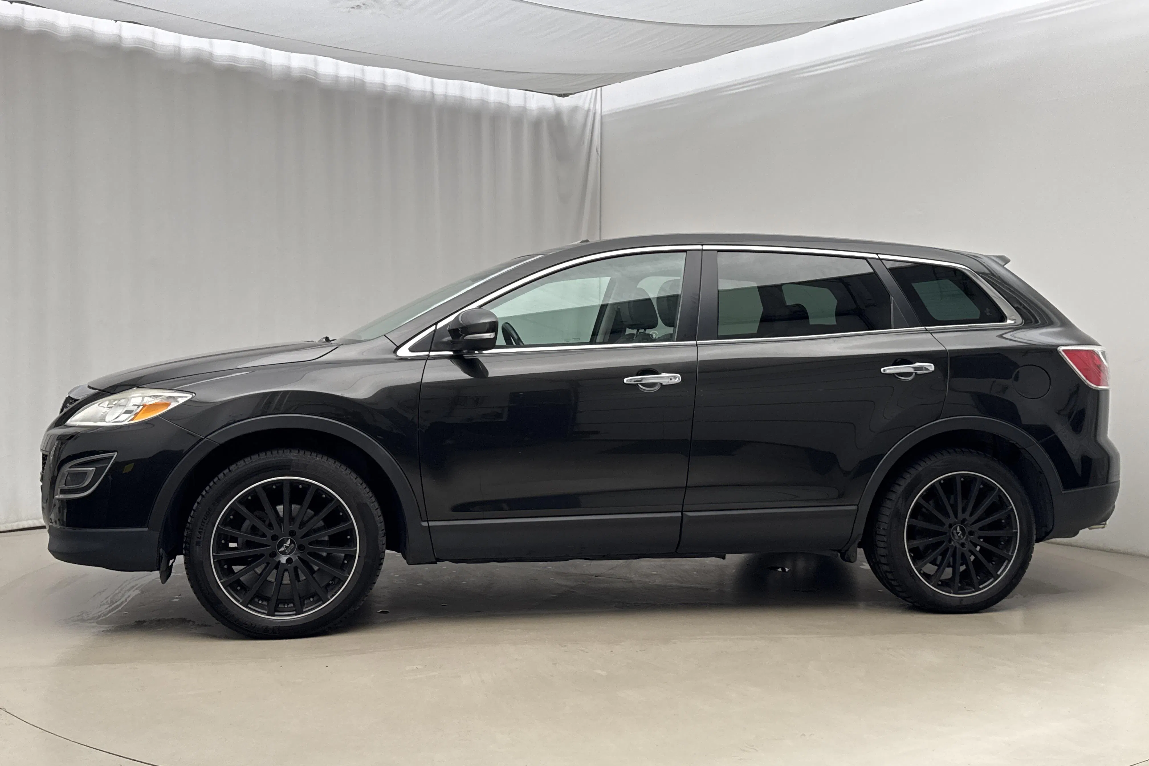 Presentation photo 2 of 21: Mazda CX-9 3.7 V6 (273hk) - 130 750 km - Automatic - black - 2011