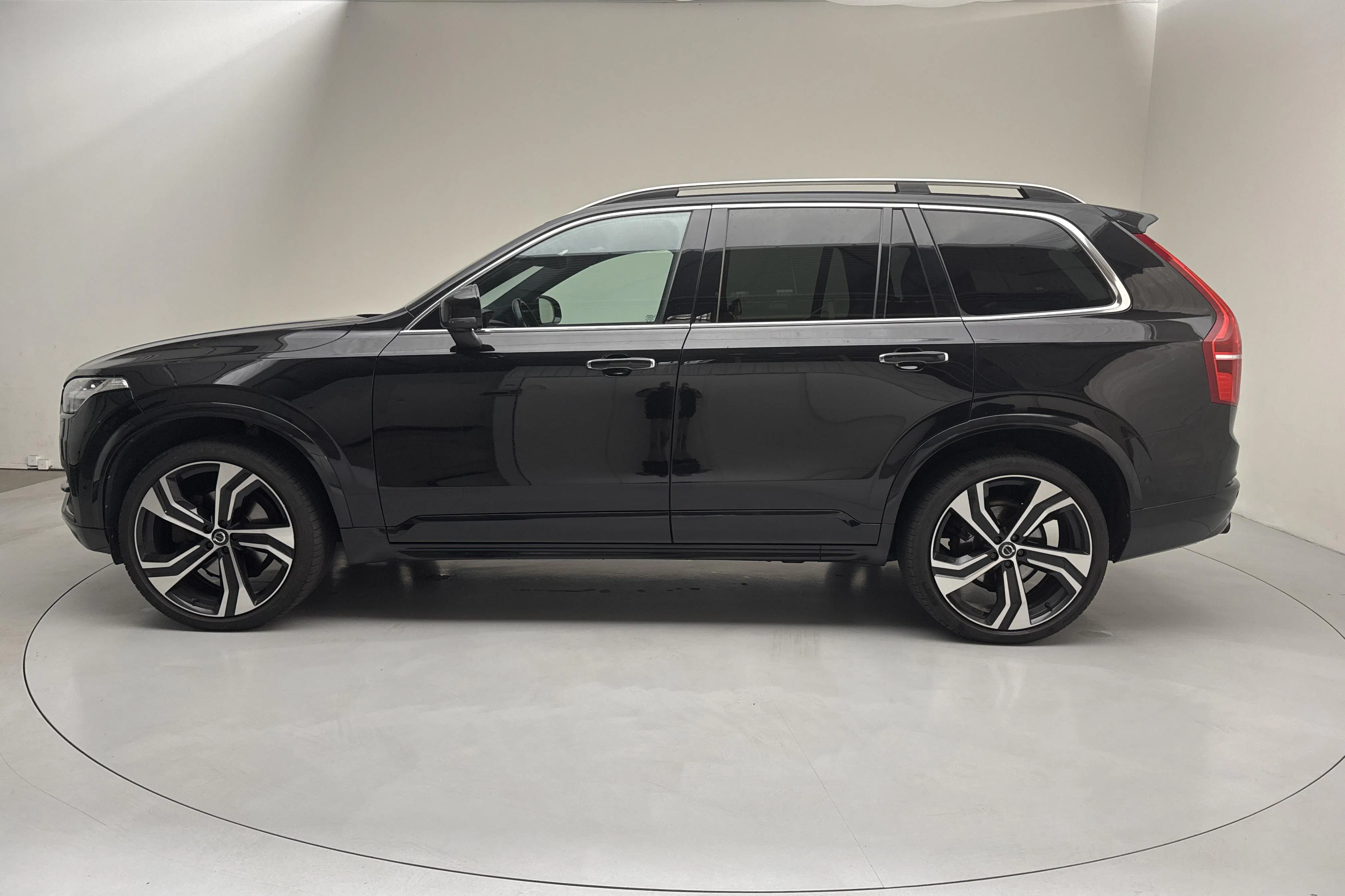 Presentation photo 2 of 14: Volvo XC90 D5 AWD (225hk) - 214 600 km - Automatic - black - 2016
