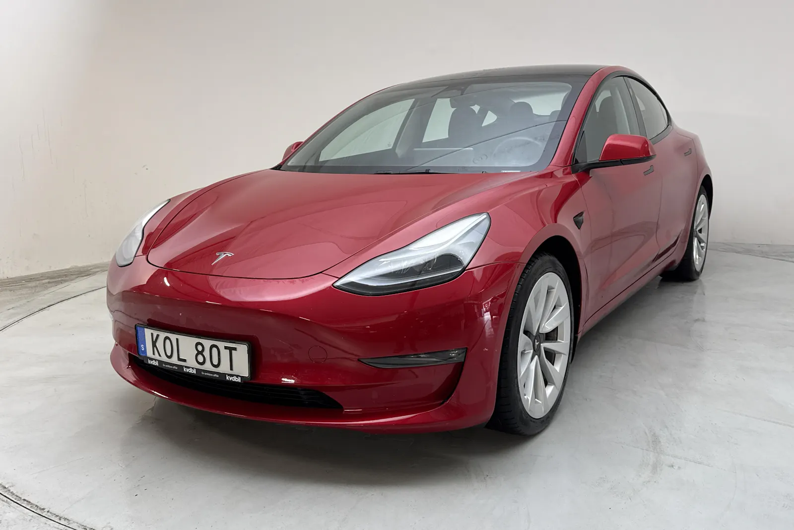 Tesla Model 3 Long Range Dual Motor AWD 498 л.с.