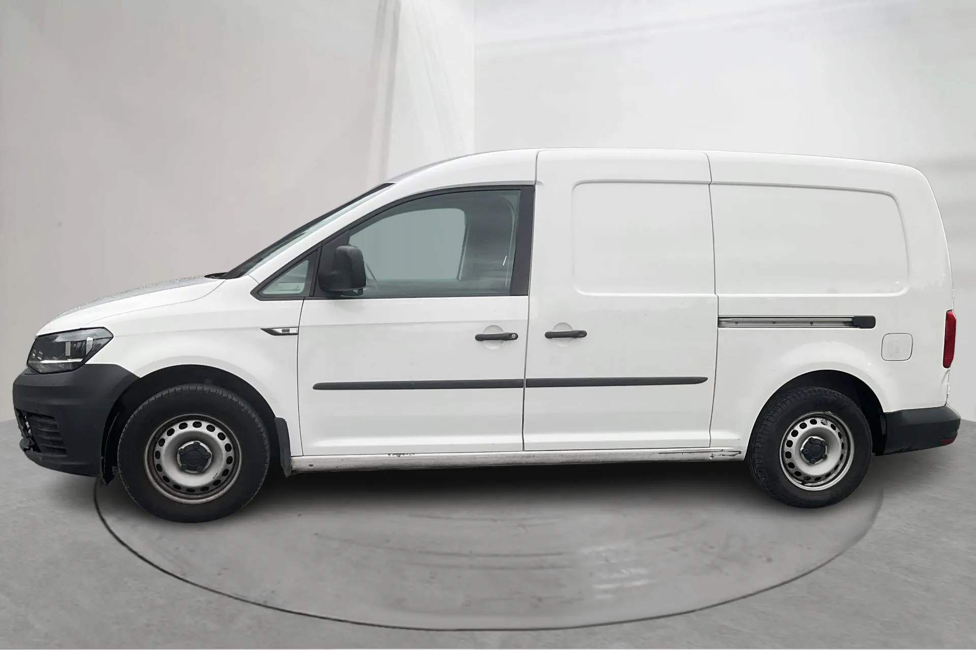 Presentation photo 2 of 14: VW Caddy 2.0 TDI Maxi Skåp (102hk) - 194 430 km - Automatic - white - 2018