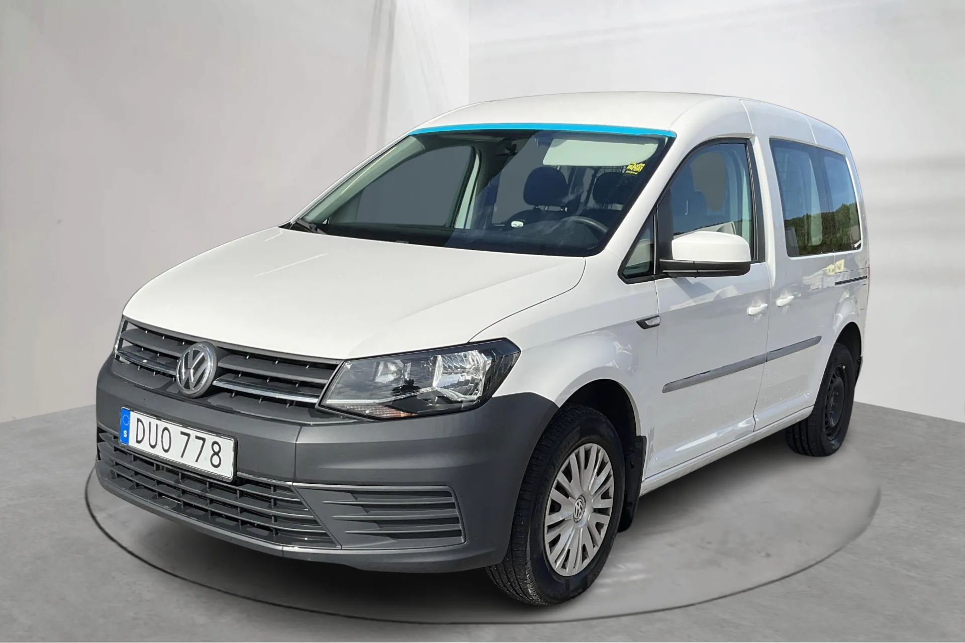 Presentation photo 1 of 15: VW Caddy Combi 2.0 TDI (75hk) - 70 130 km - Manual - white - 2018