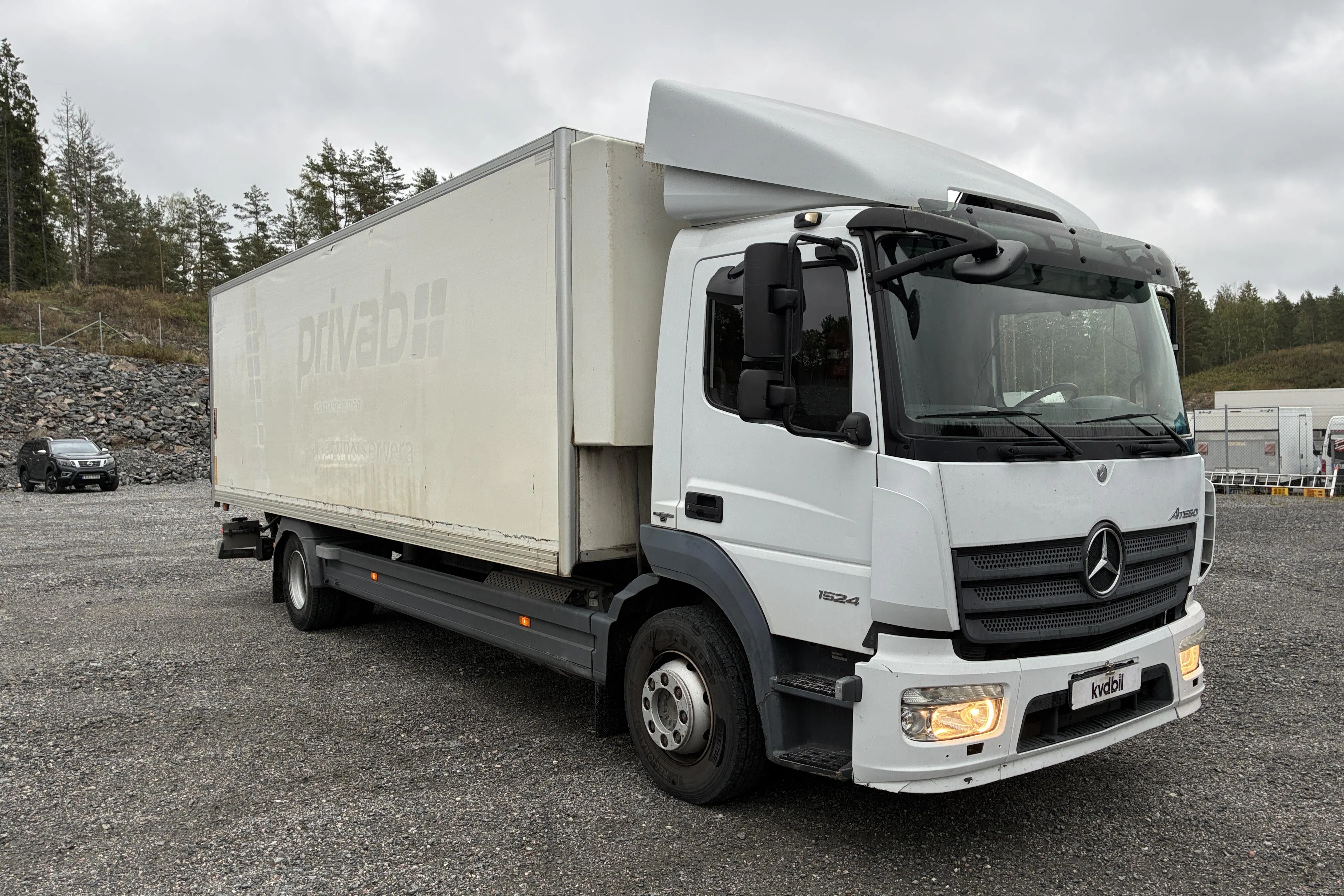 Presentationsfoto 2 av 128: MERCEDES ATEGO 1524 - 270 753 km - Automat - vit - 2014