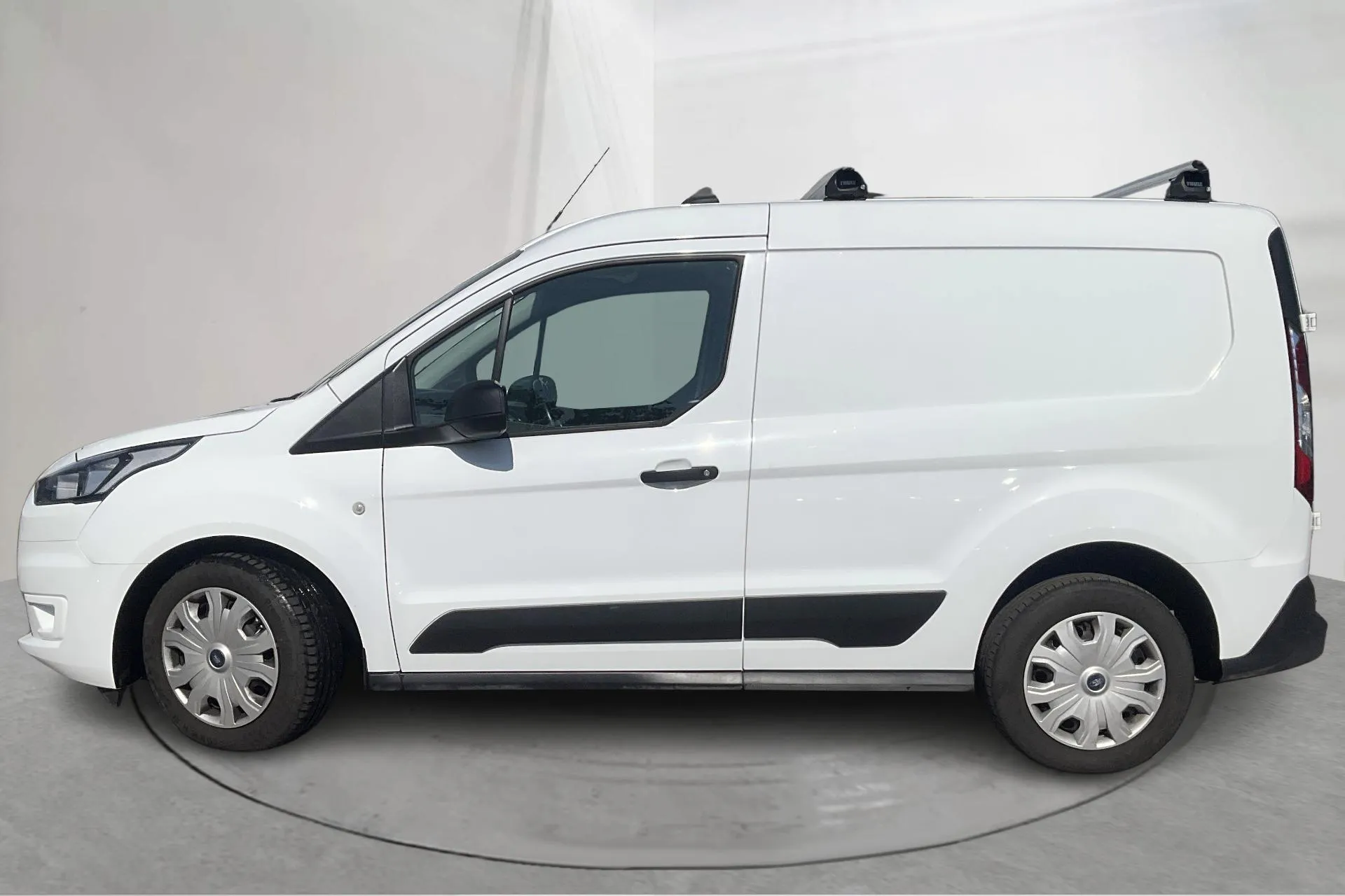 Presentationsfoto 2 av 17: Ford Transit Connect 1.5 EcoBlue (100hk) - 3 762 mil - Manuell - vit - 2022